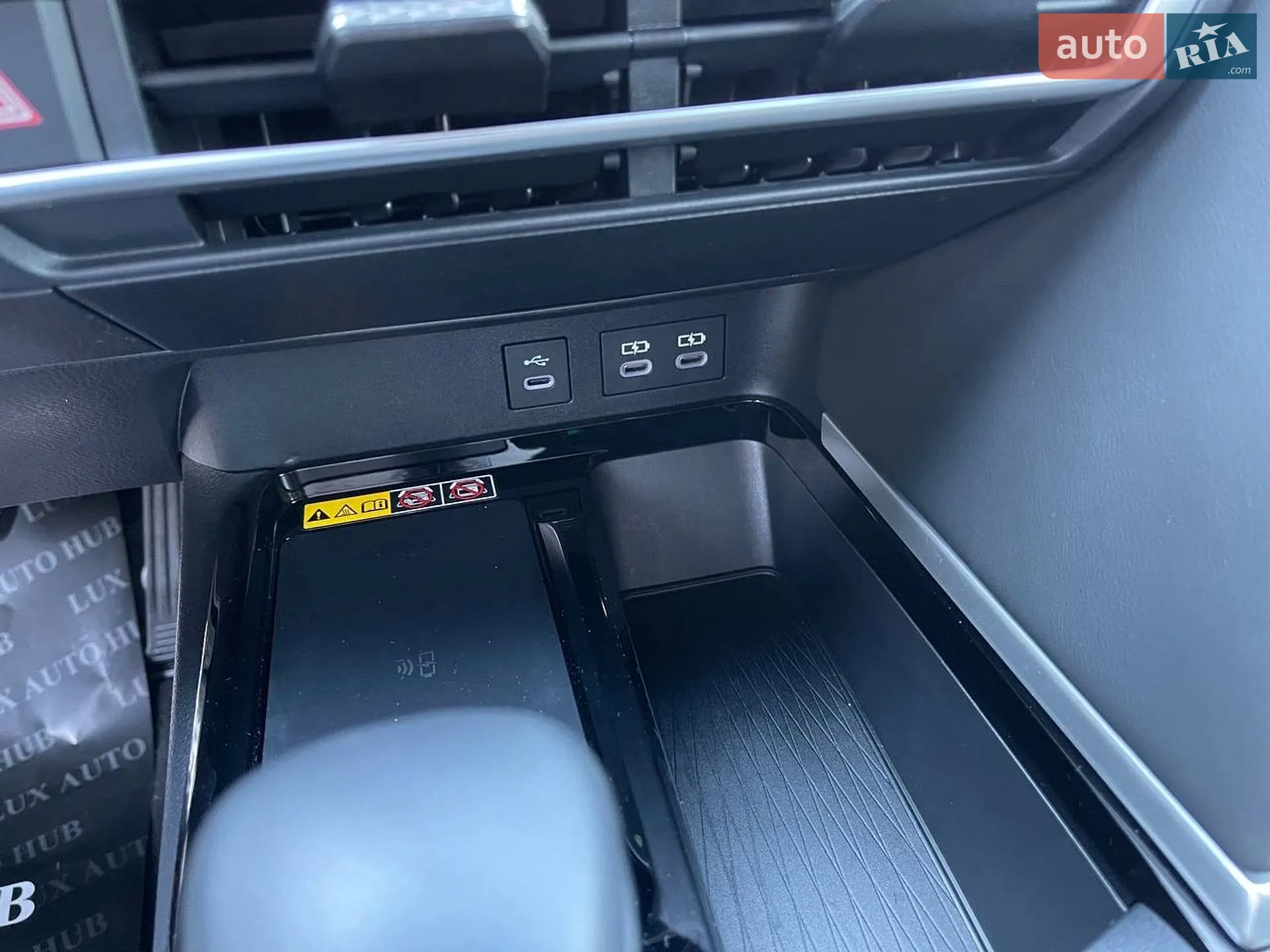 2025 Toyota Camry - мініатюра 97