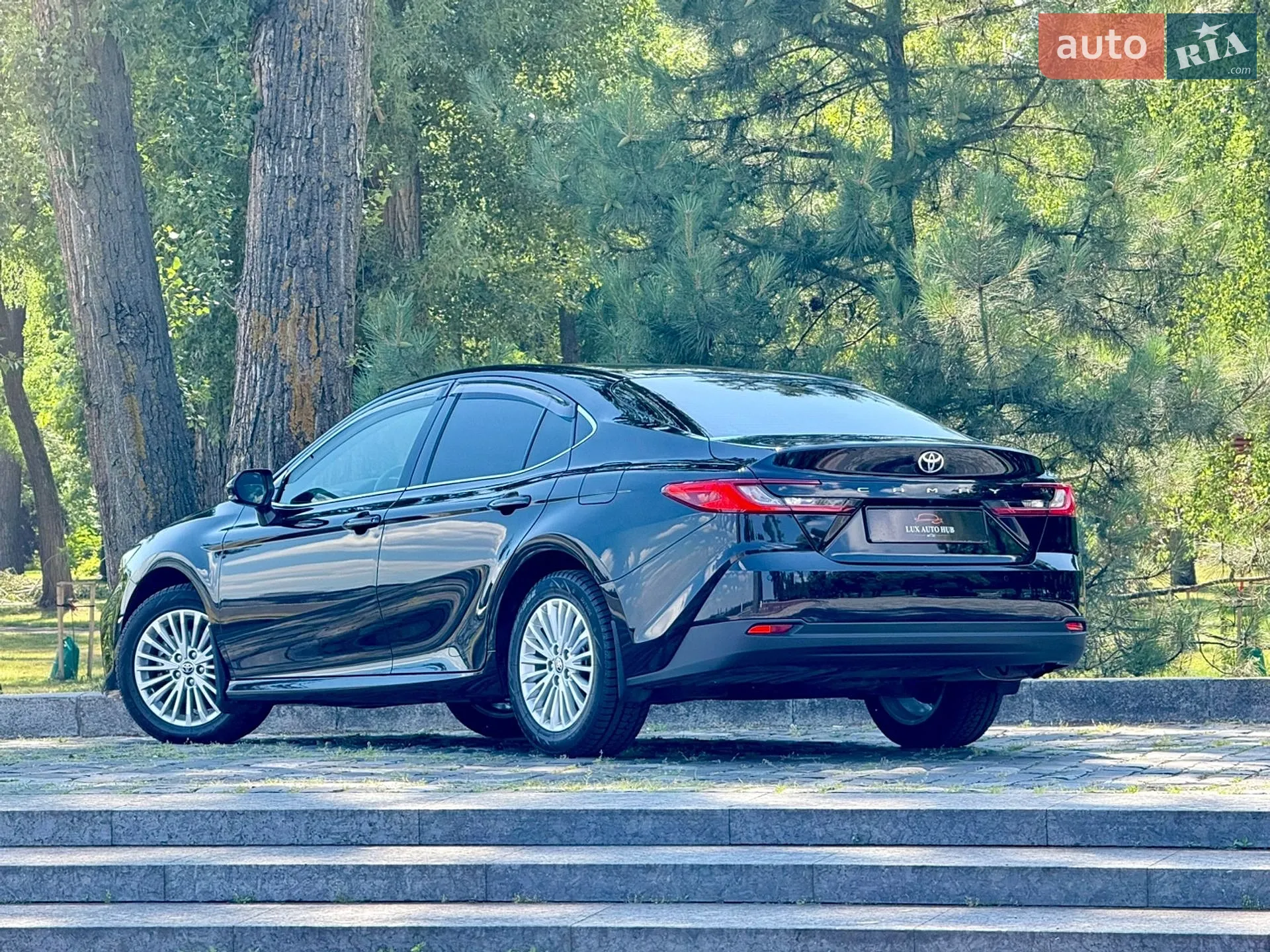 2025 Toyota Camry - мініатюра 182