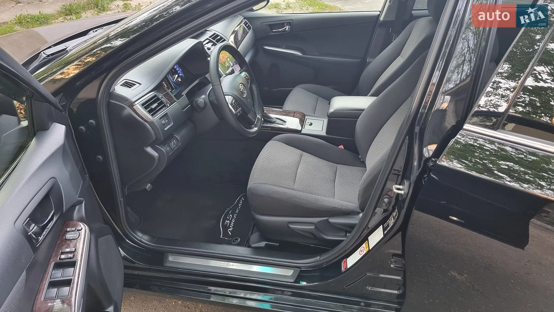 2017 Toyota Camry - мініатюра 17