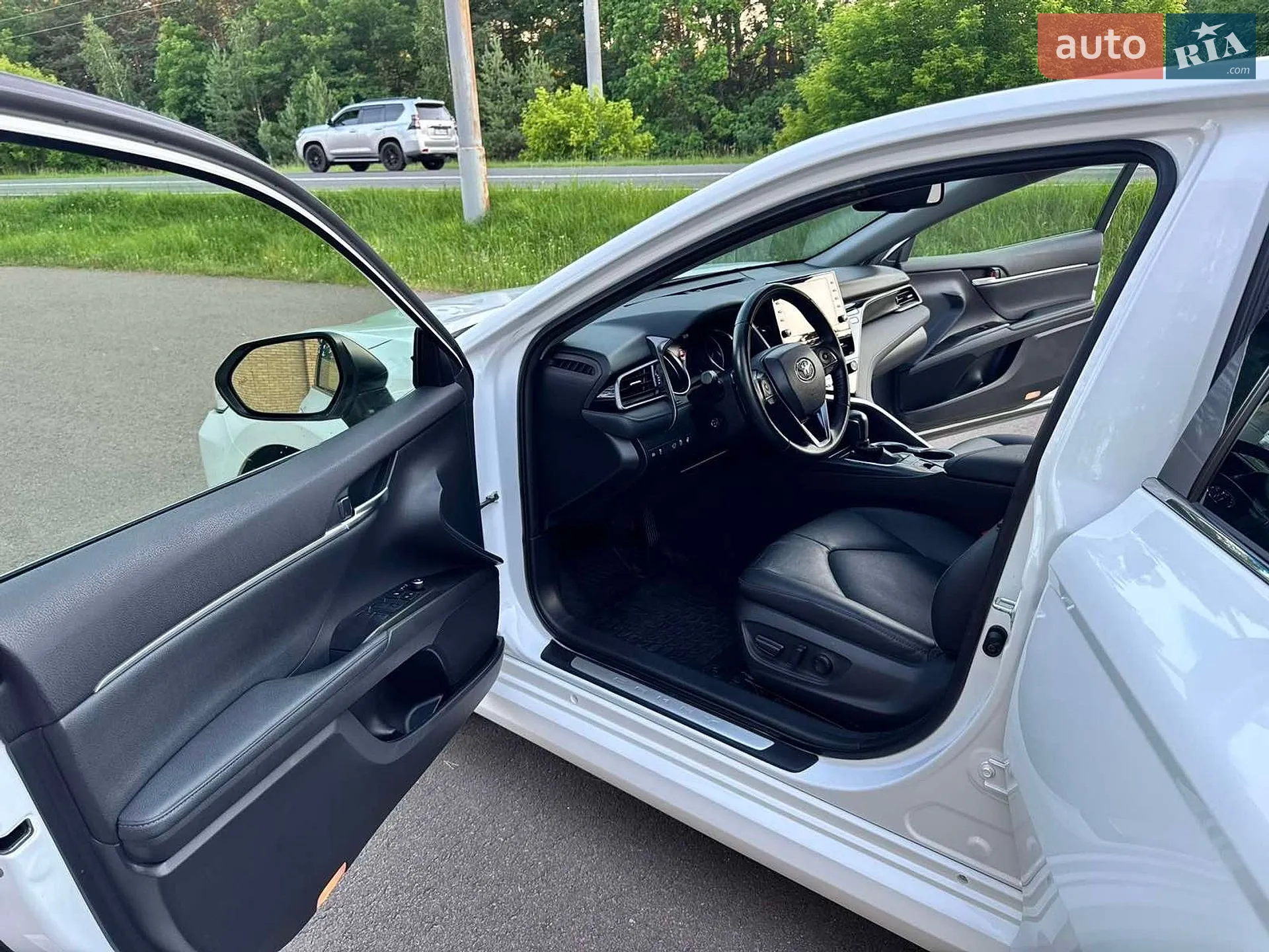 2021 Toyota Camry - мініатюра 21