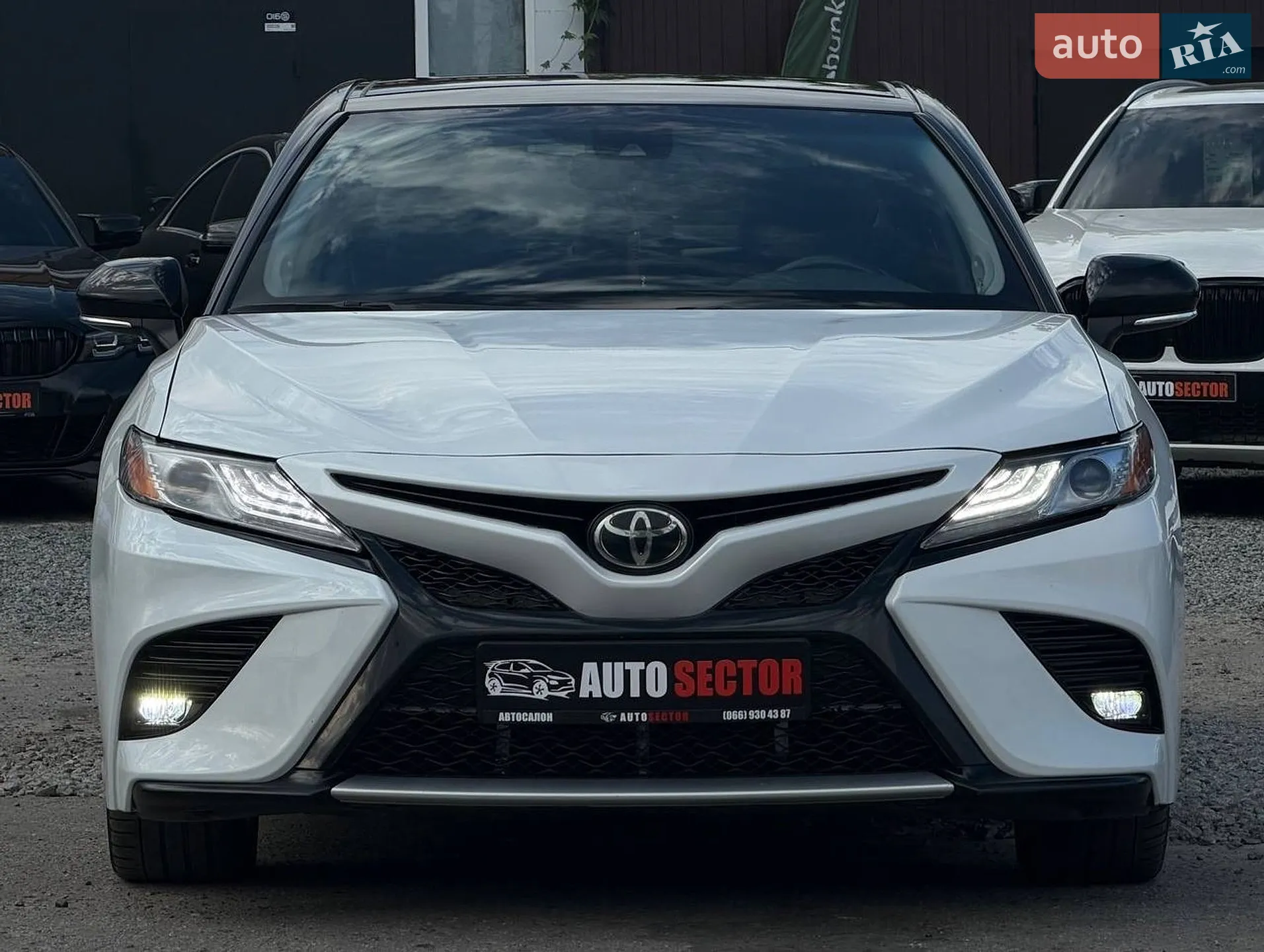 2018 Toyota Camry - мініатюра 4