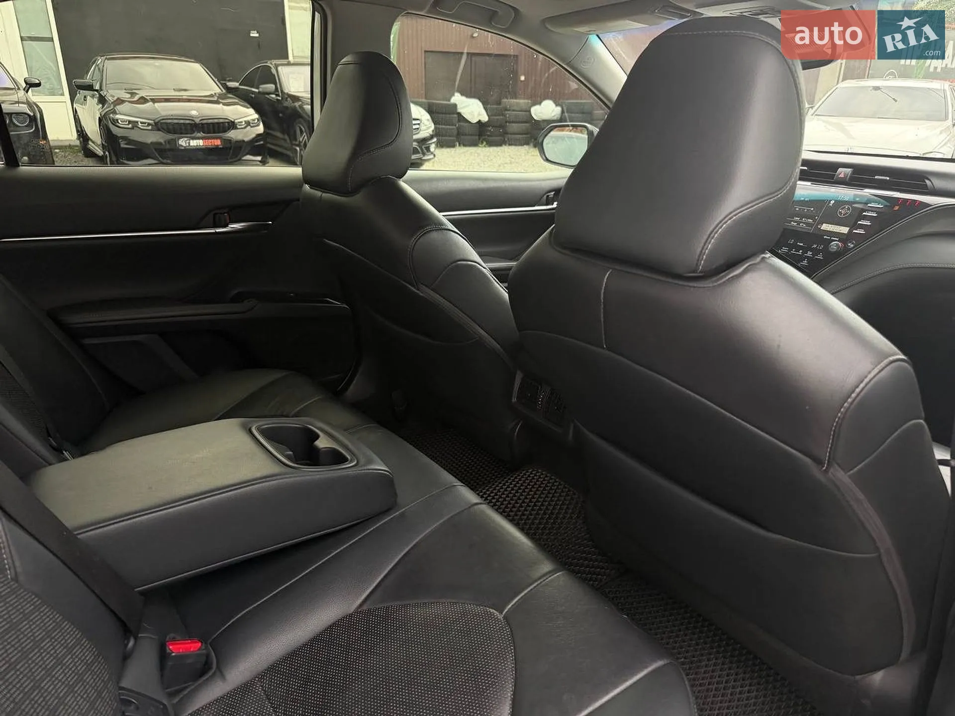 2018 Toyota Camry - мініатюра 35