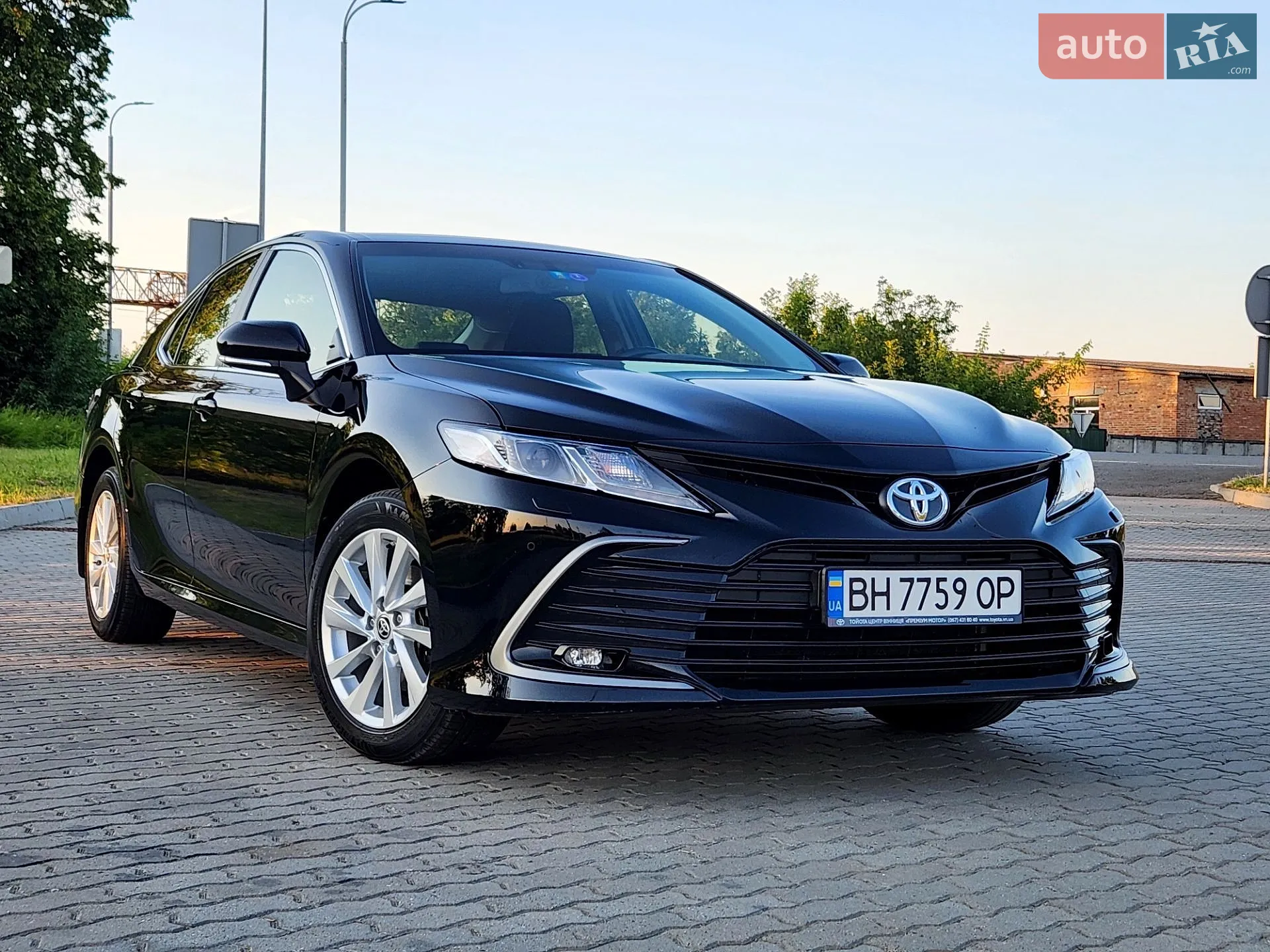 2021 Toyota Camry - мініатюра 9