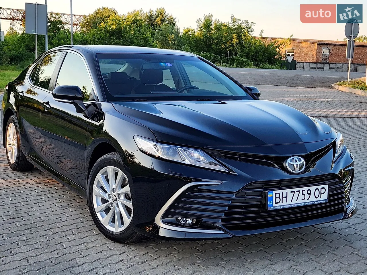 2021 Toyota Camry - мініатюра 19