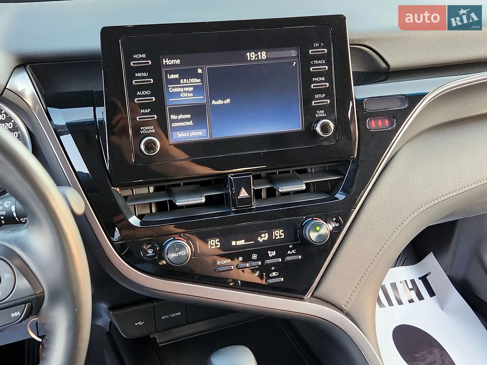 2021 Toyota Camry - мініатюра 35