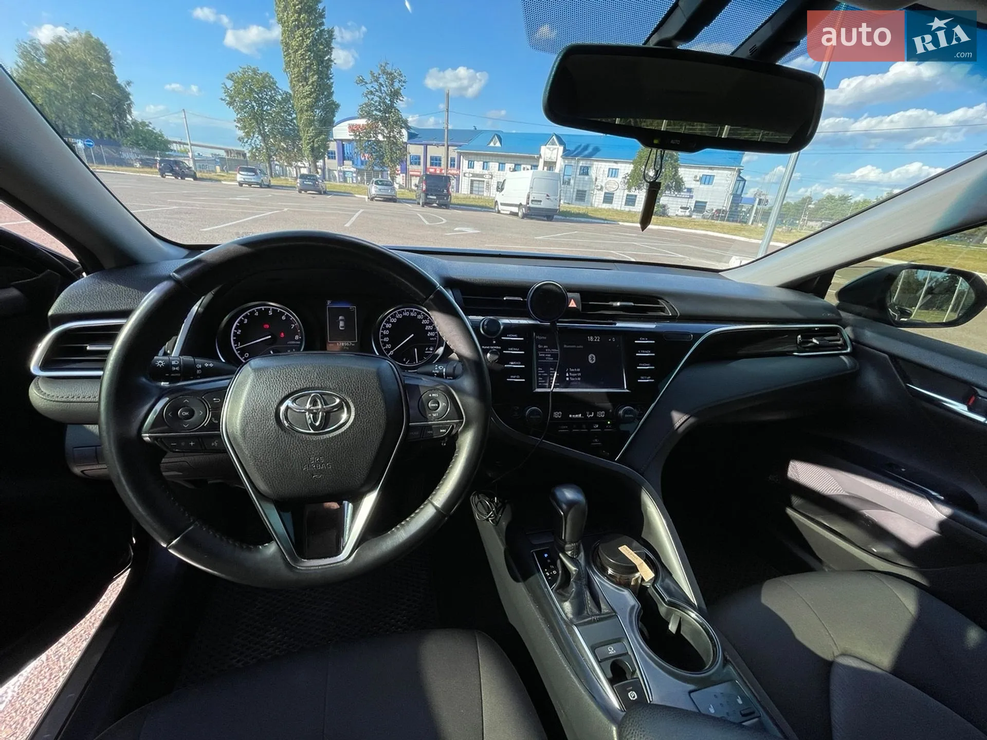 2018 Toyota Camry - мініатюра 24