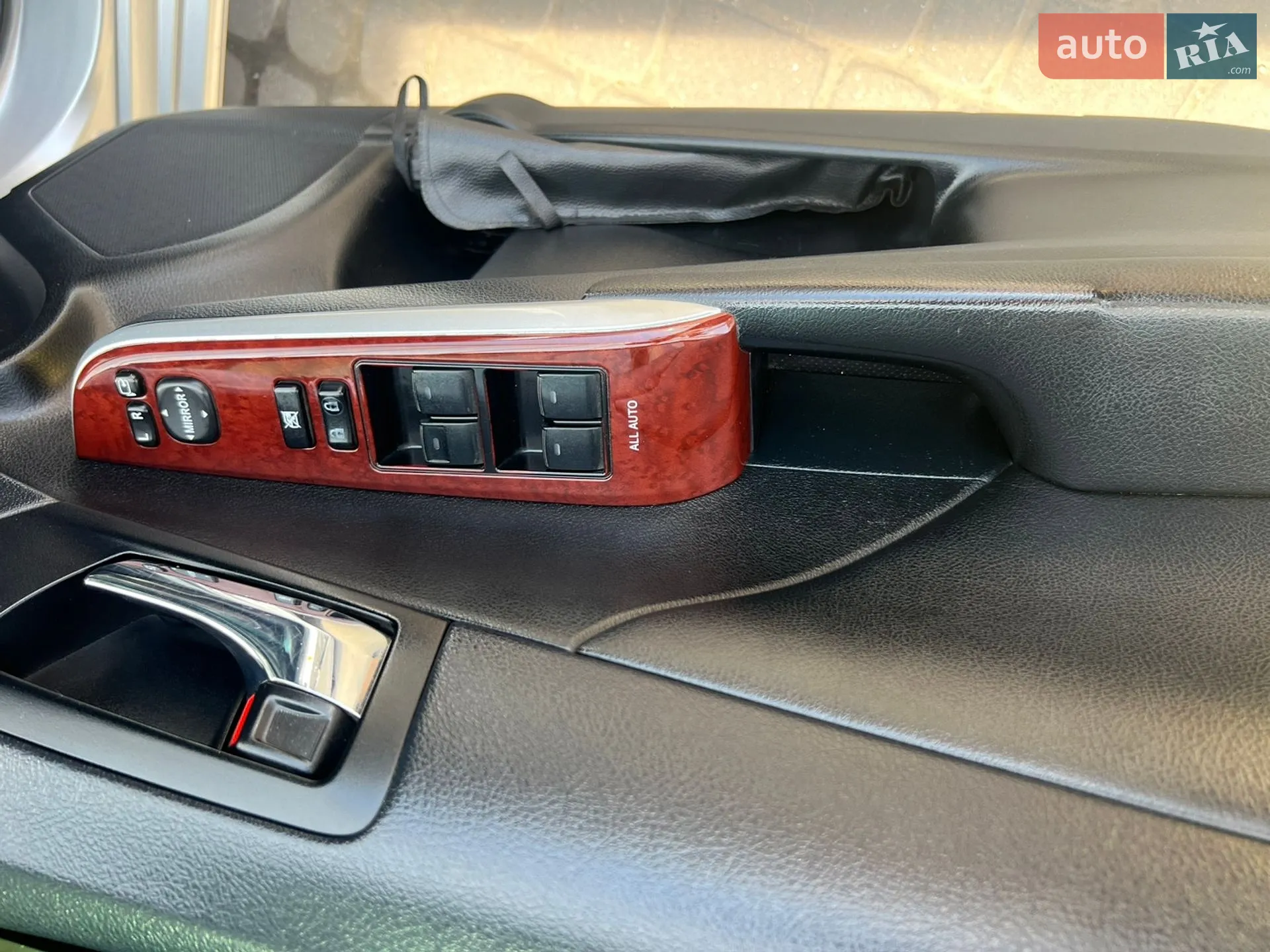 2011 Toyota Camry - мініатюра 12