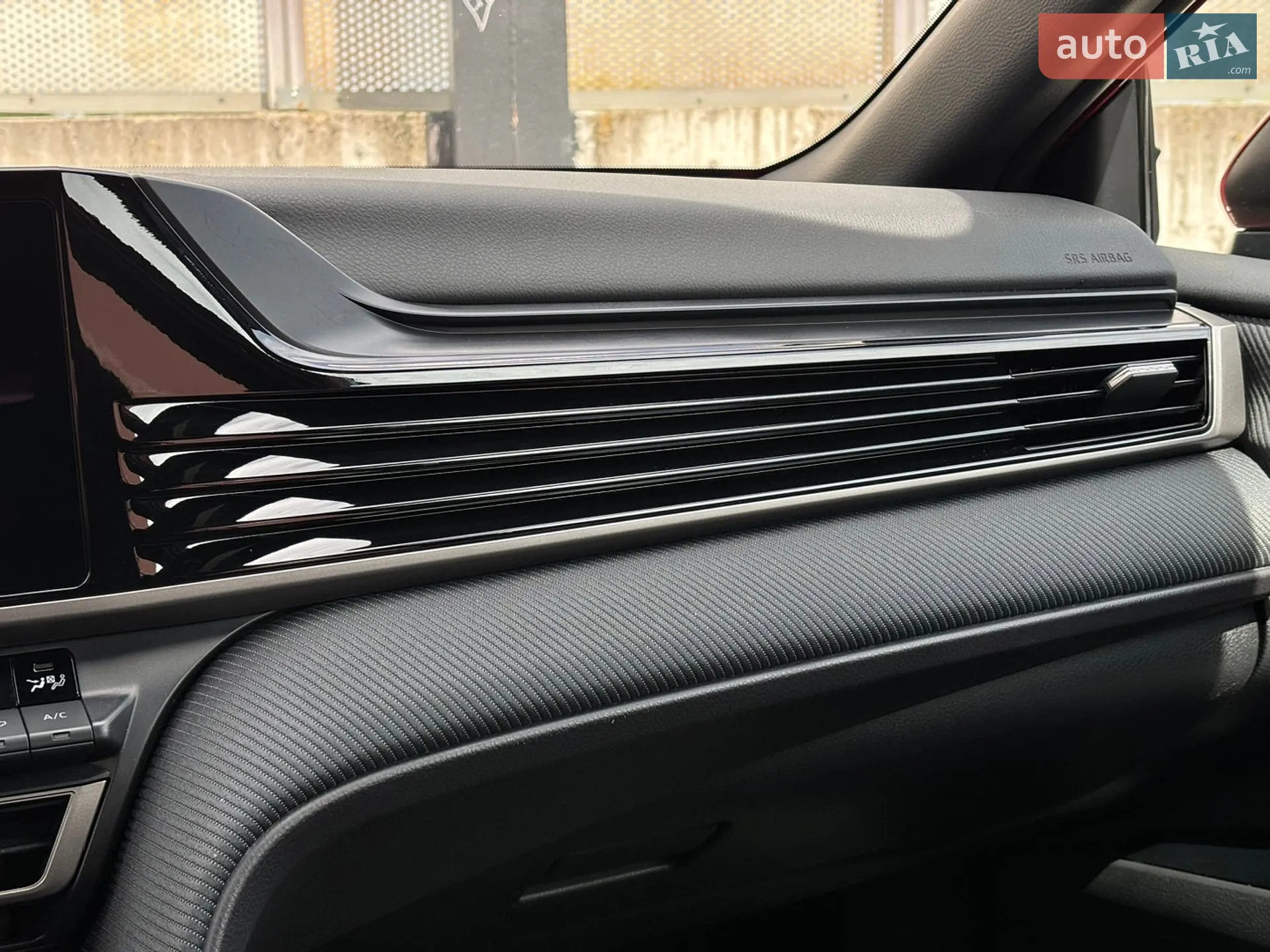 2024 Toyota Camry - мініатюра 33