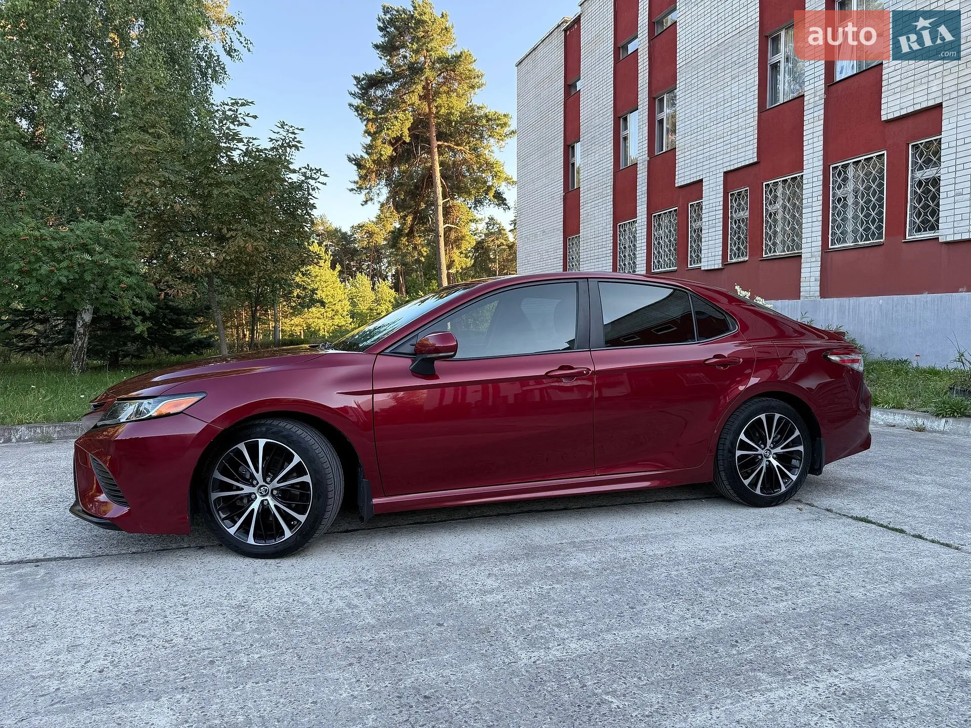 2017 Toyota Camry - мініатюра 8