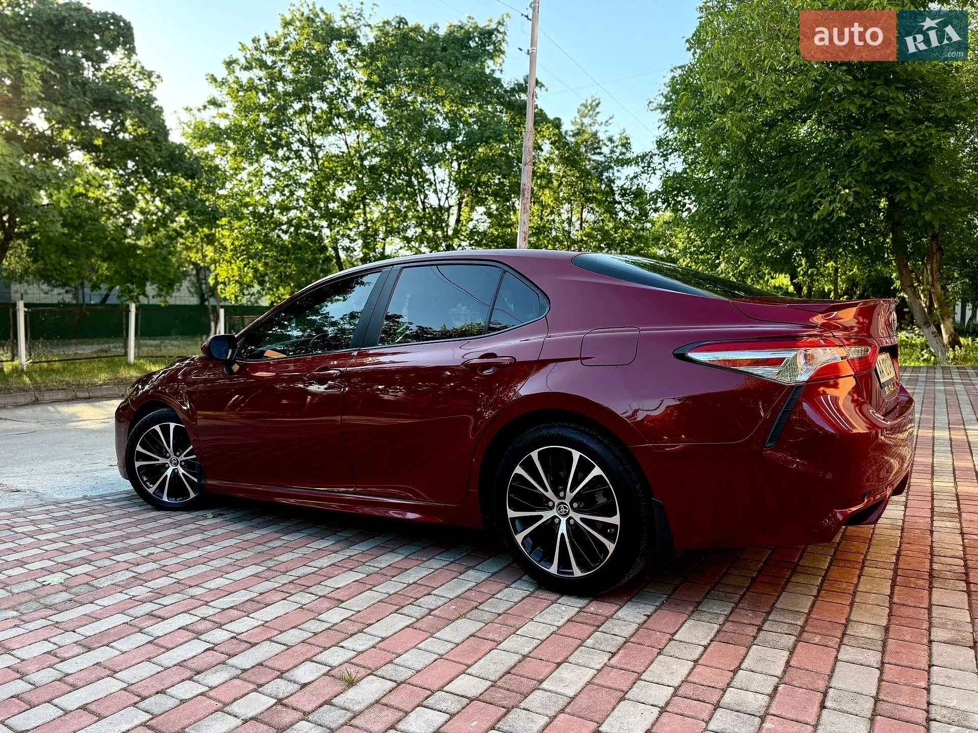 2017 Toyota Camry - мініатюра 13