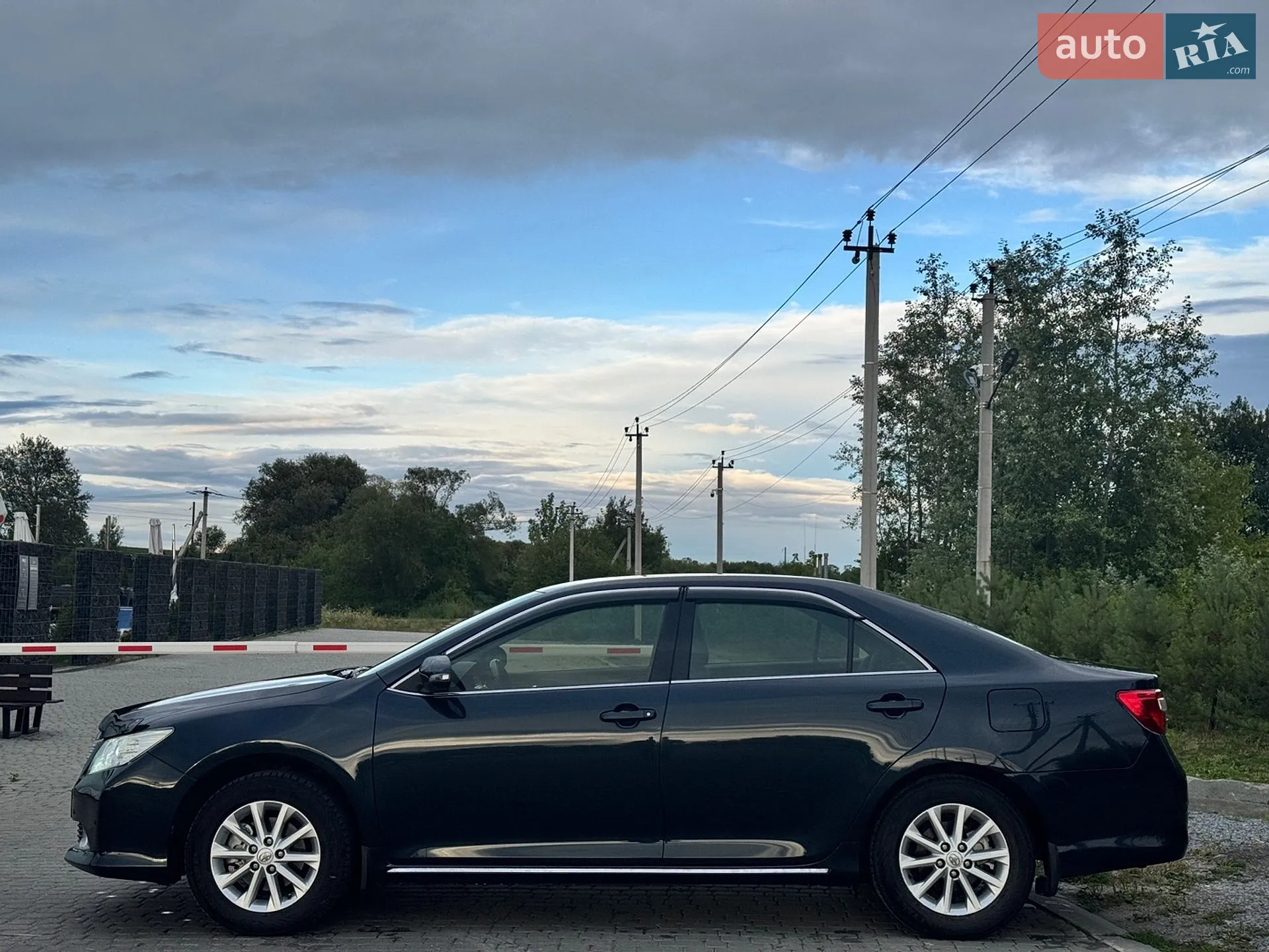 2012 Toyota Camry - мініатюра 3