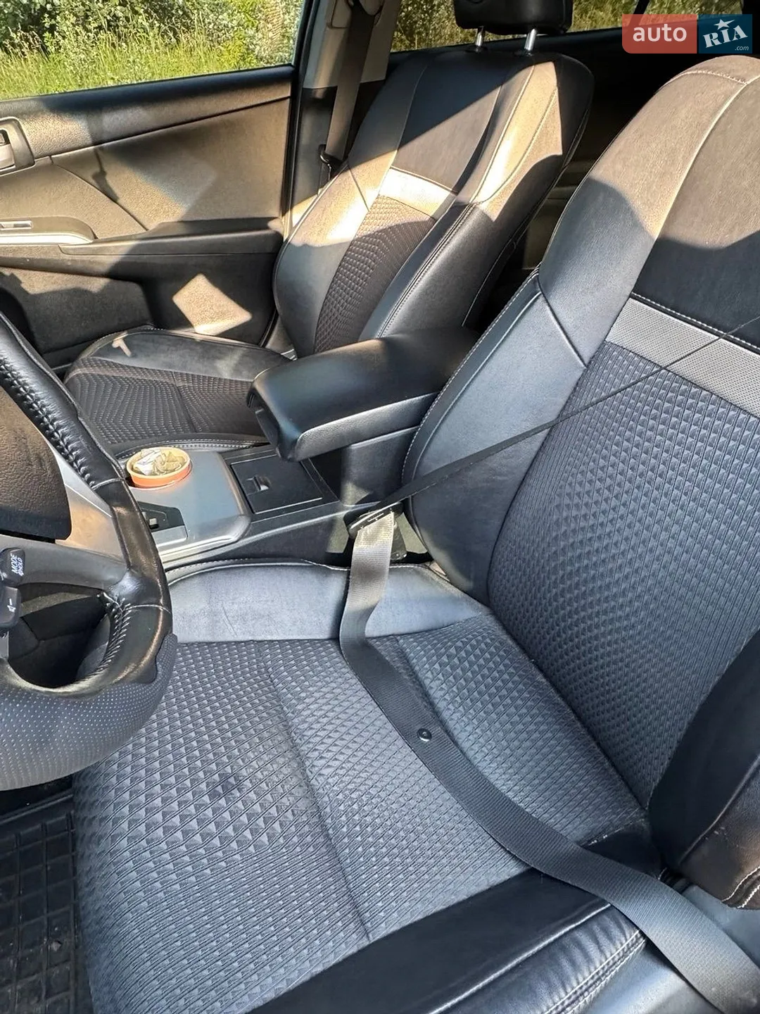 2013 Toyota Camry - мініатюра 18