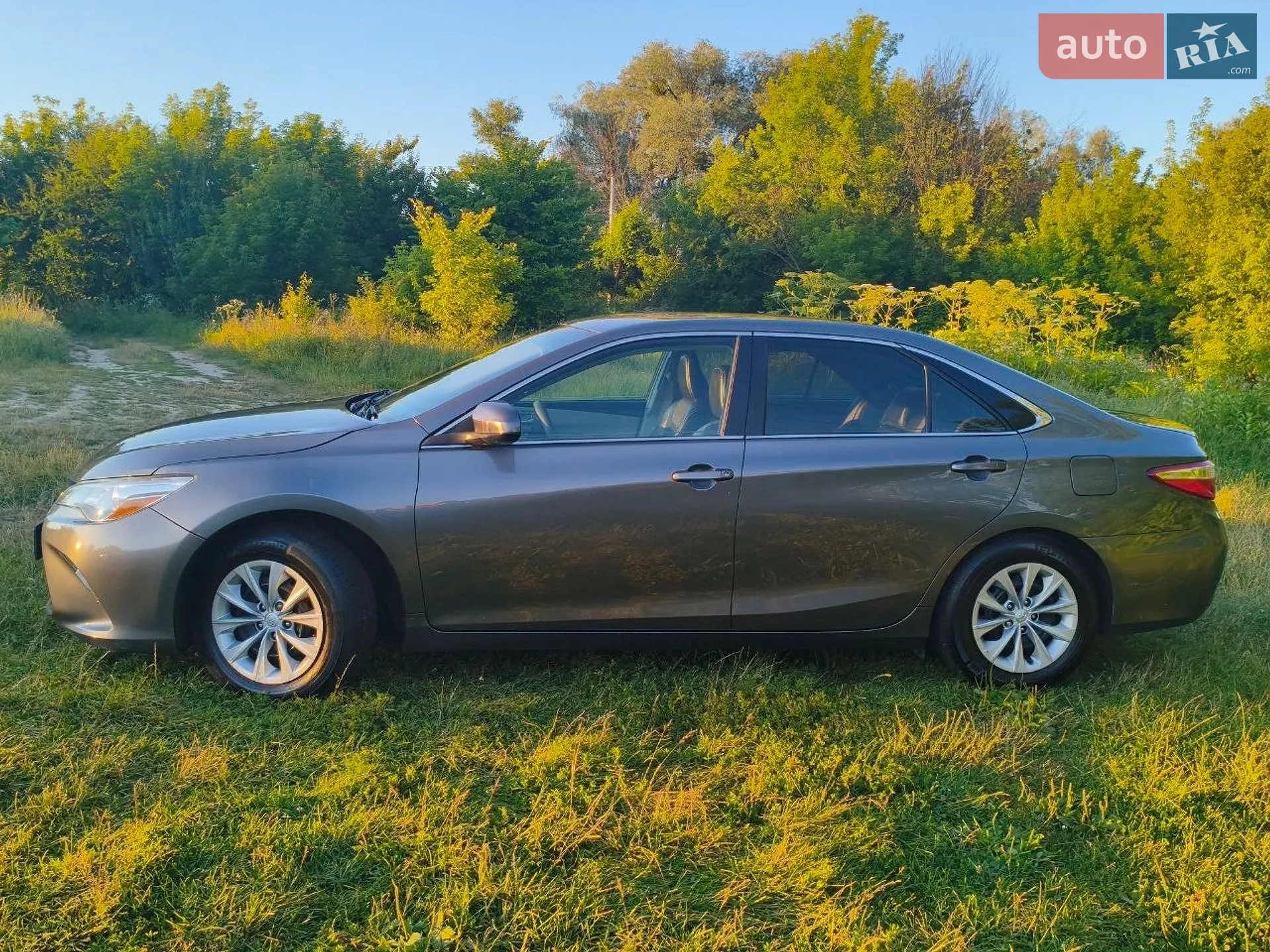 2017 Toyota Camry - мініатюра 8