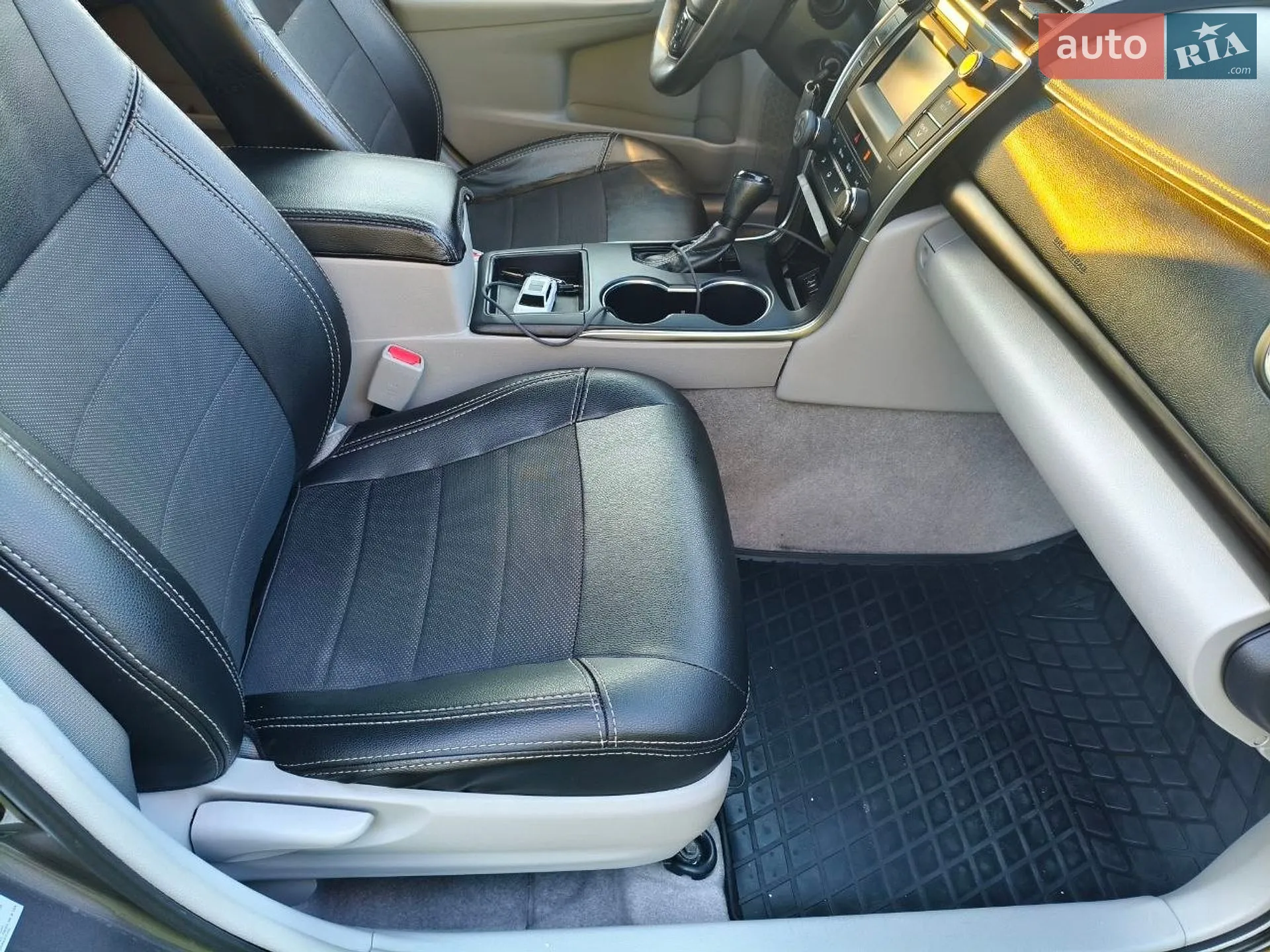 2017 Toyota Camry - мініатюра 37