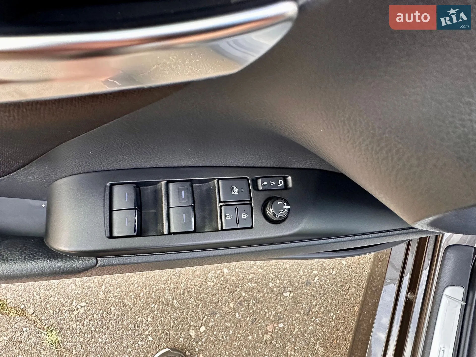 2021 Toyota Camry - мініатюра 32