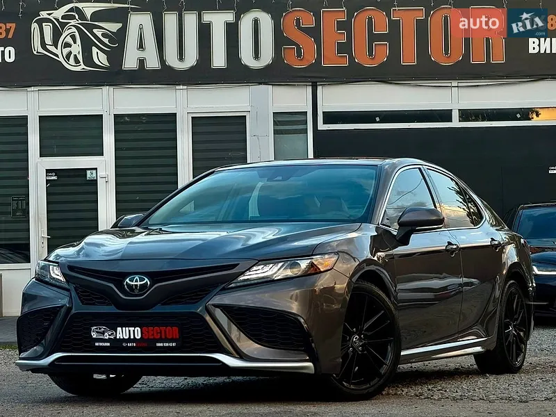 Седан Toyota Camry 2021 в Харкові фото