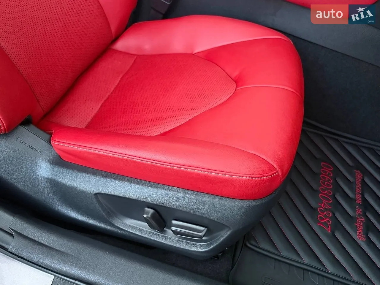 Седан Toyota Camry 2021 в Харкові фото 43