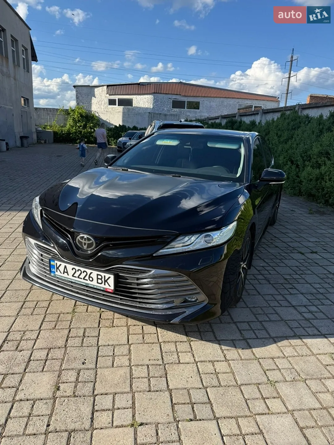 2019 Toyota Camry - мініатюра 2