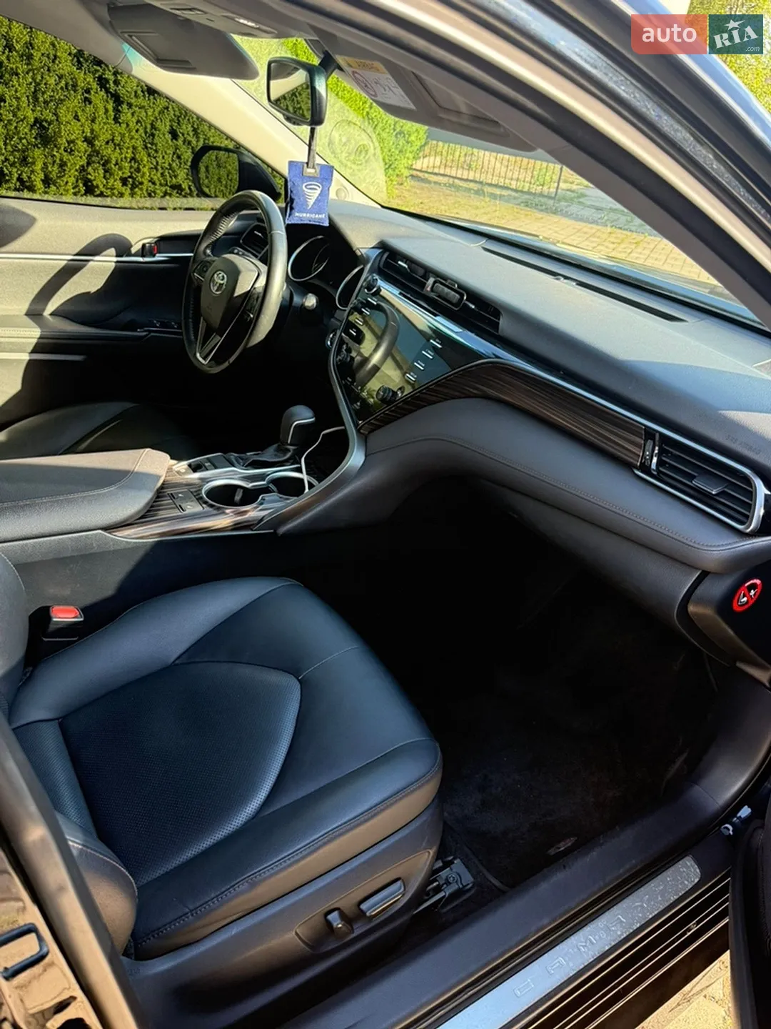 2019 Toyota Camry - мініатюра 9
