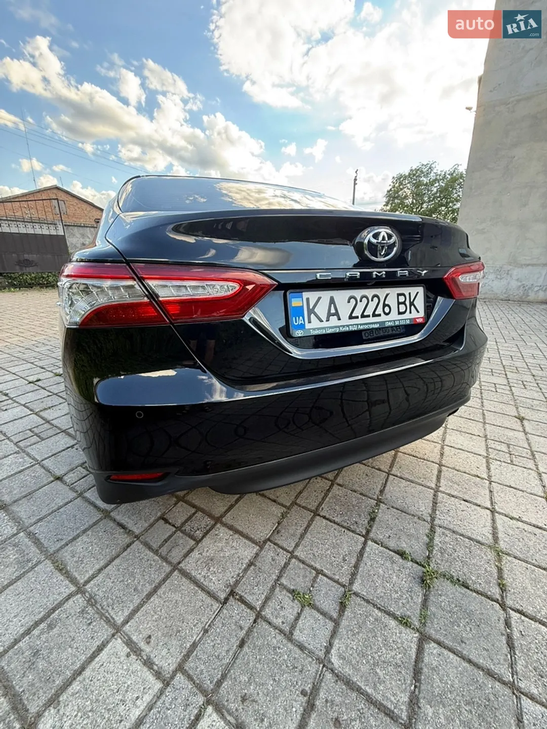 2019 Toyota Camry - мініатюра 11