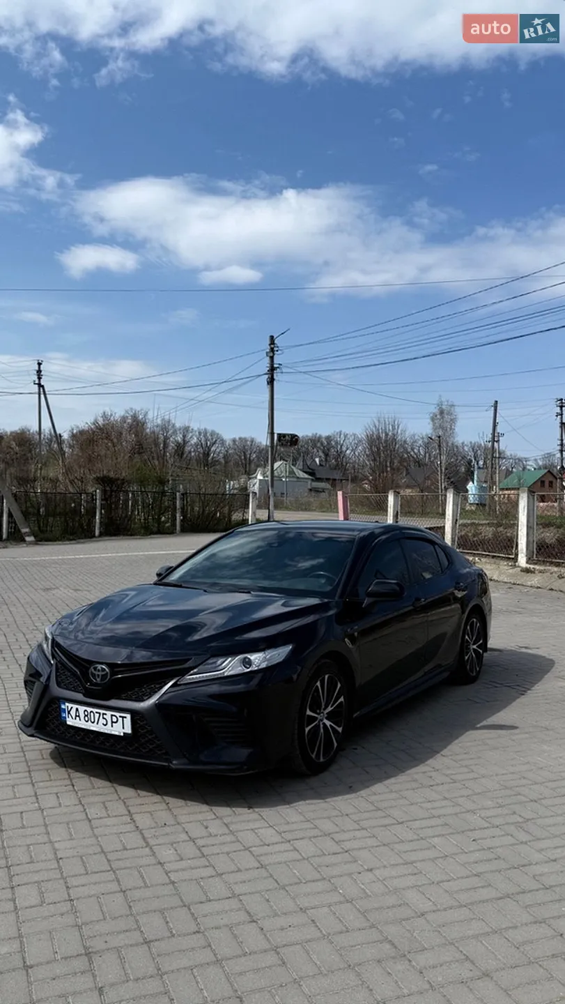 2019 Toyota Camry - мініатюра 17