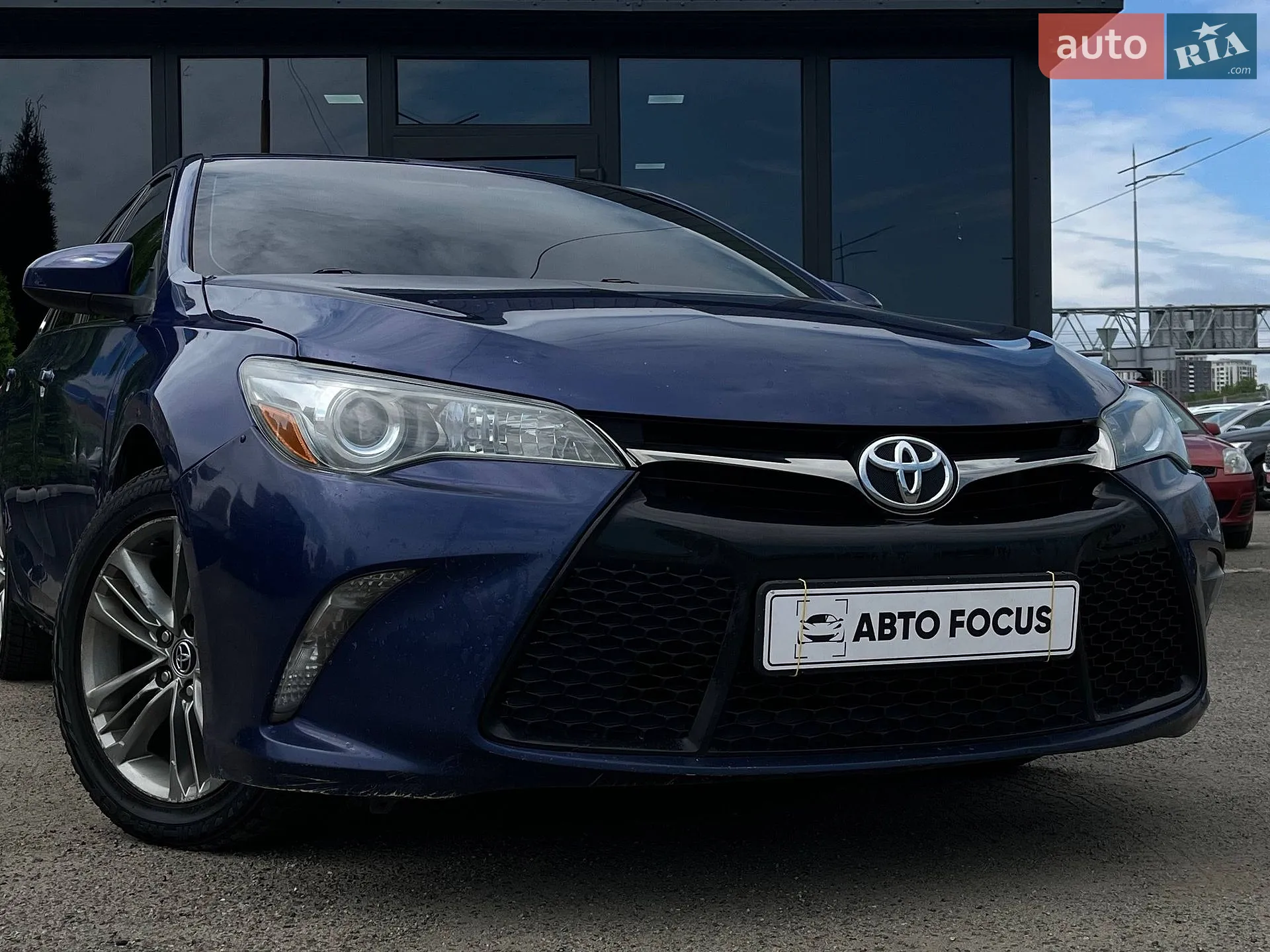 2014 Toyota Camry - мініатюра 2
