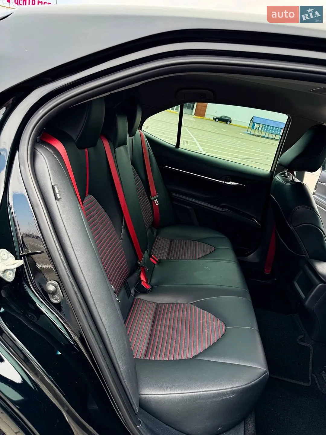 2020 Toyota Camry - мініатюра 21