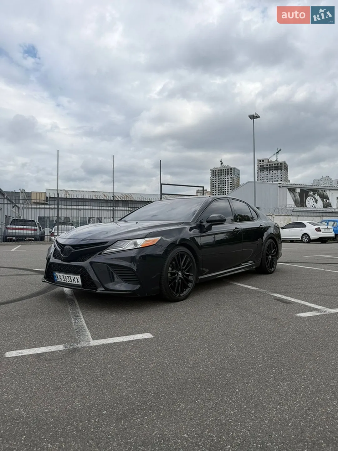 2017 Toyota Camry - фото 1