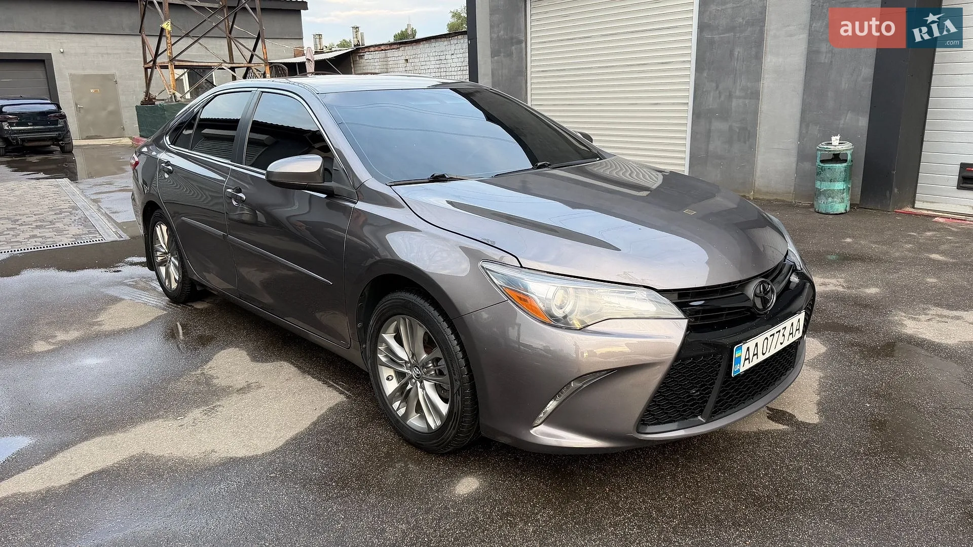 2017 Toyota Camry - мініатюра 4