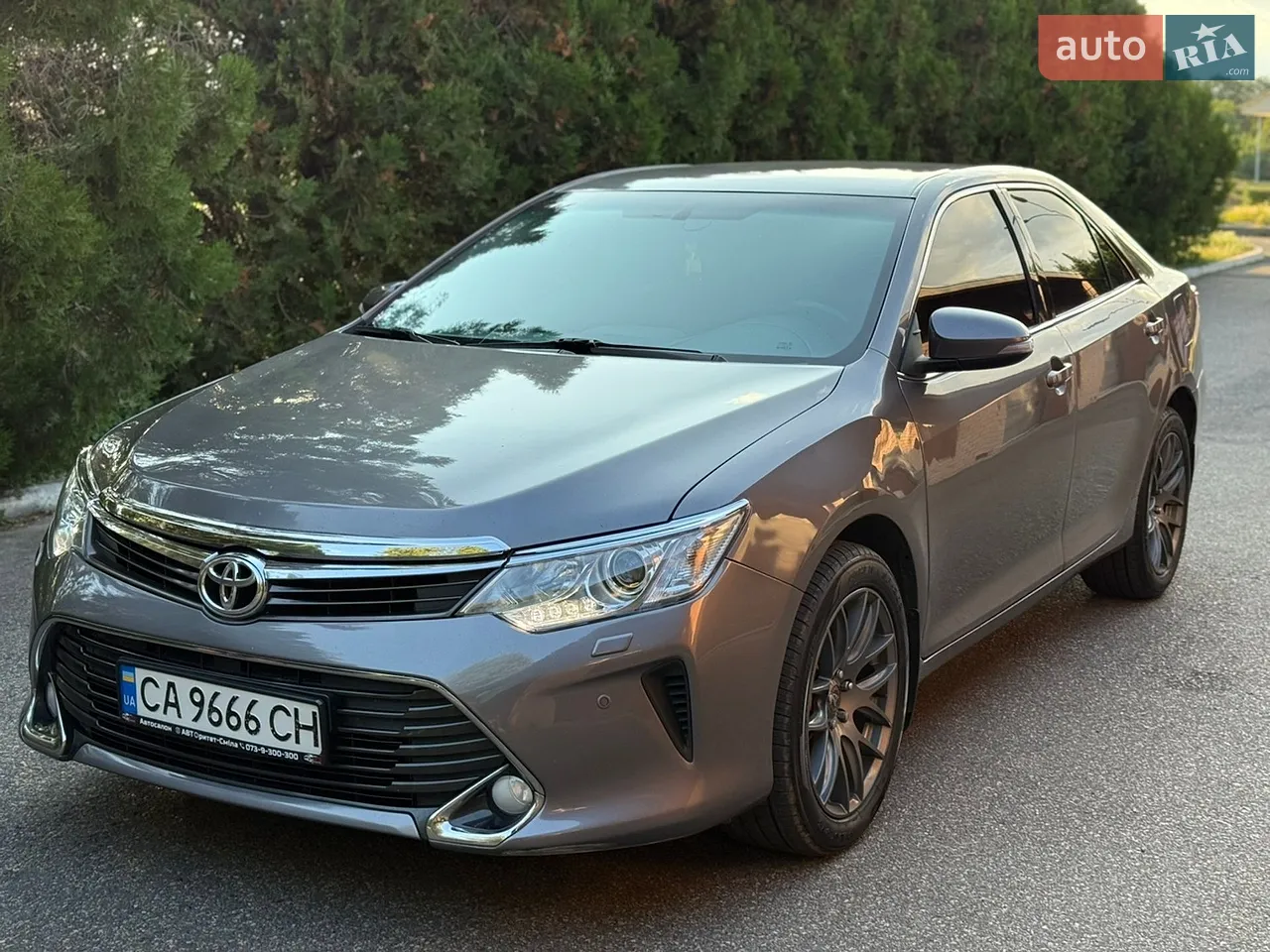 2016 Toyota Camry - мініатюра 21