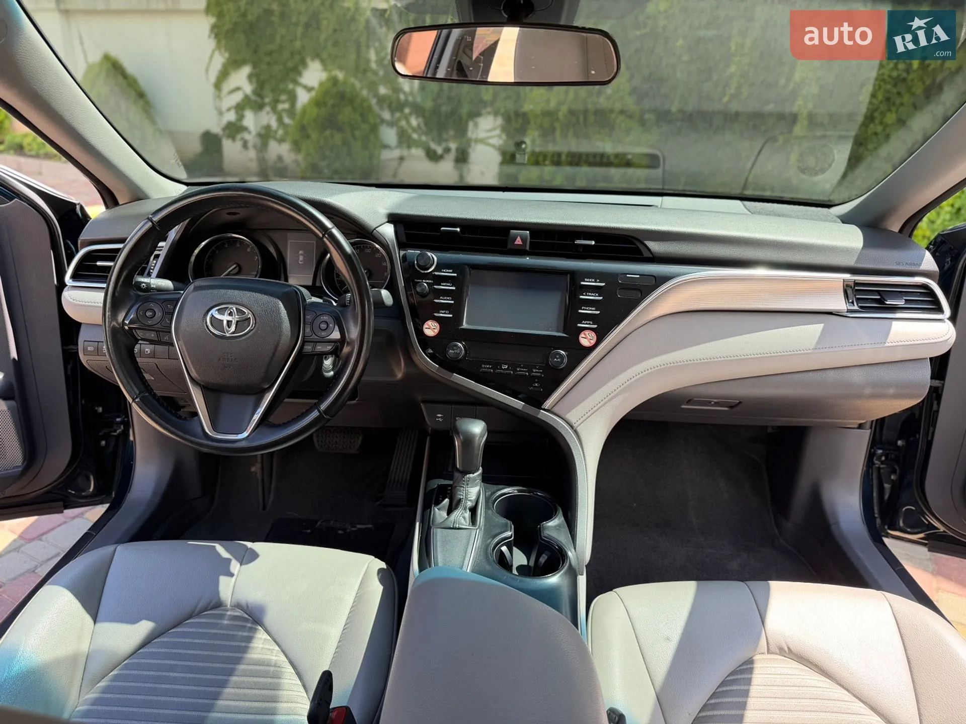 2018 Toyota Camry - мініатюра 14