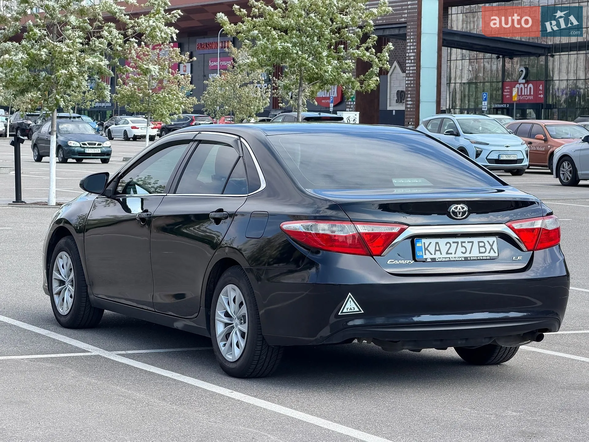 2016 Toyota Camry - мініатюра 3