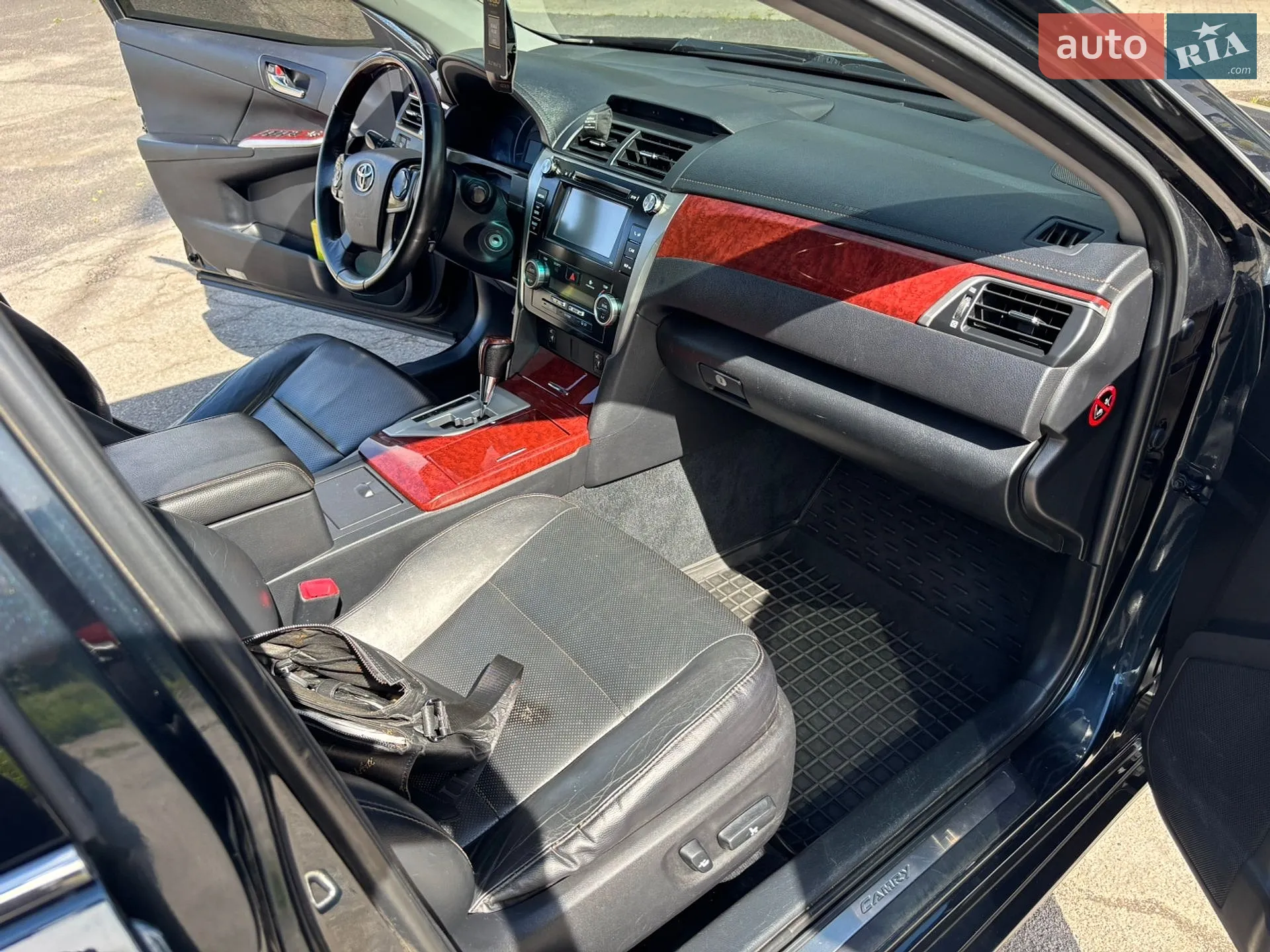 2011 Toyota Camry - мініатюра 8