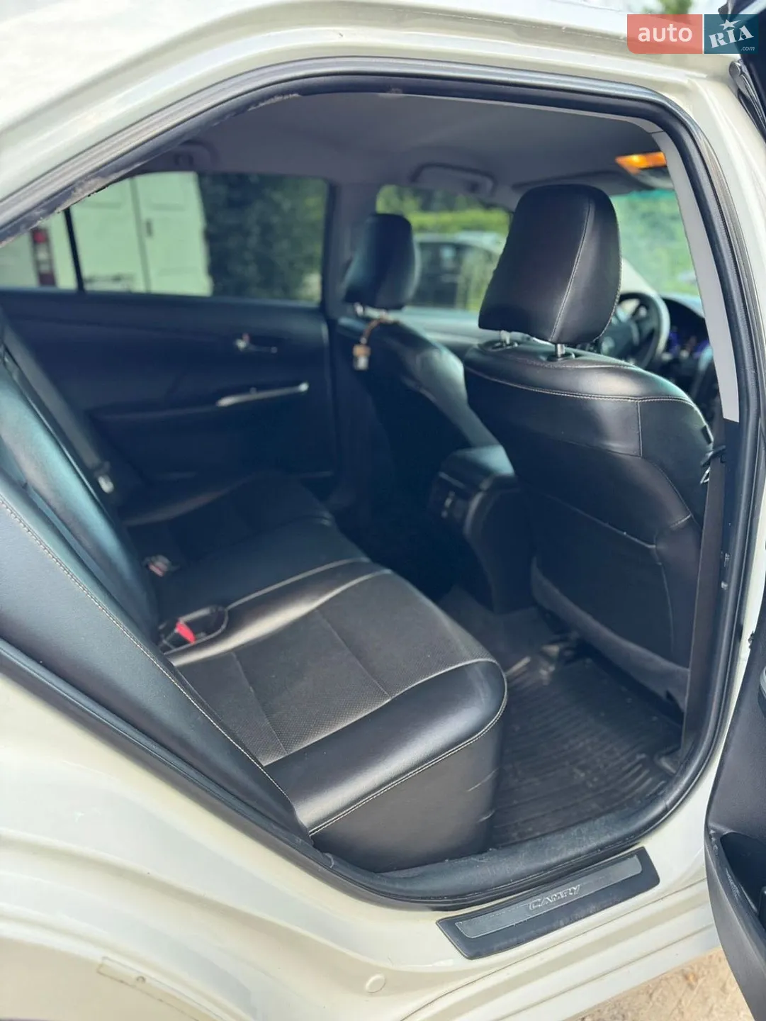 2015 Toyota Camry - мініатюра 12
