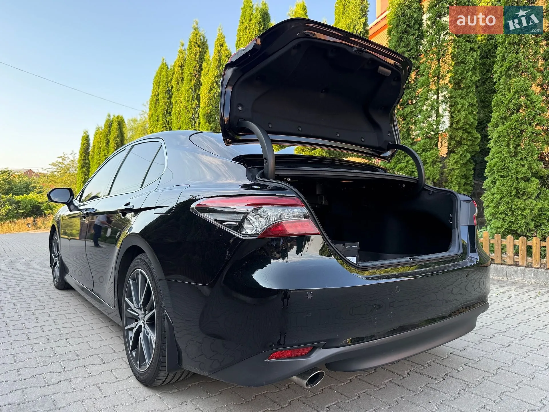 2021 Toyota Camry - мініатюра 25