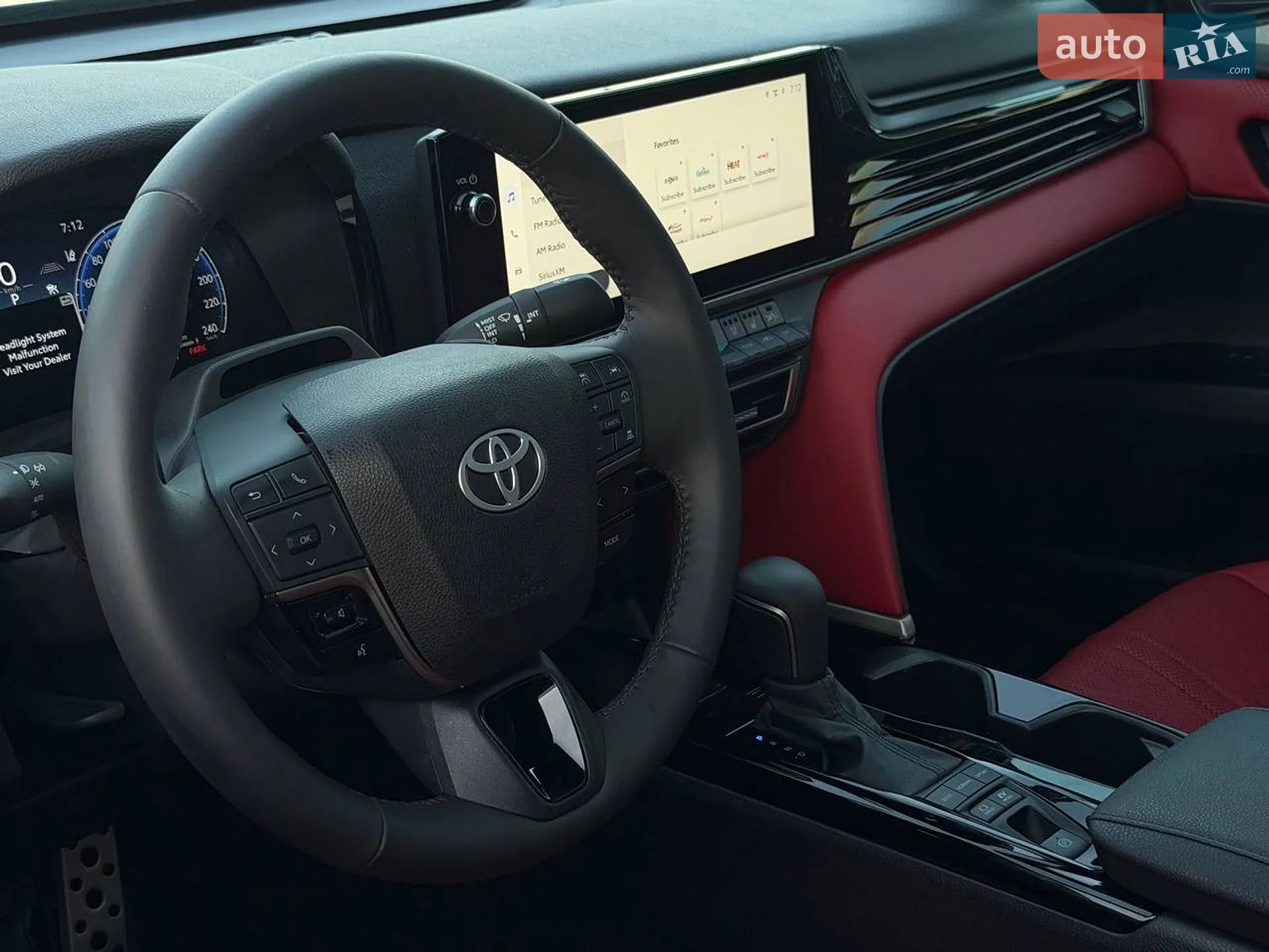 2025 Toyota Camry - мініатюра 17
