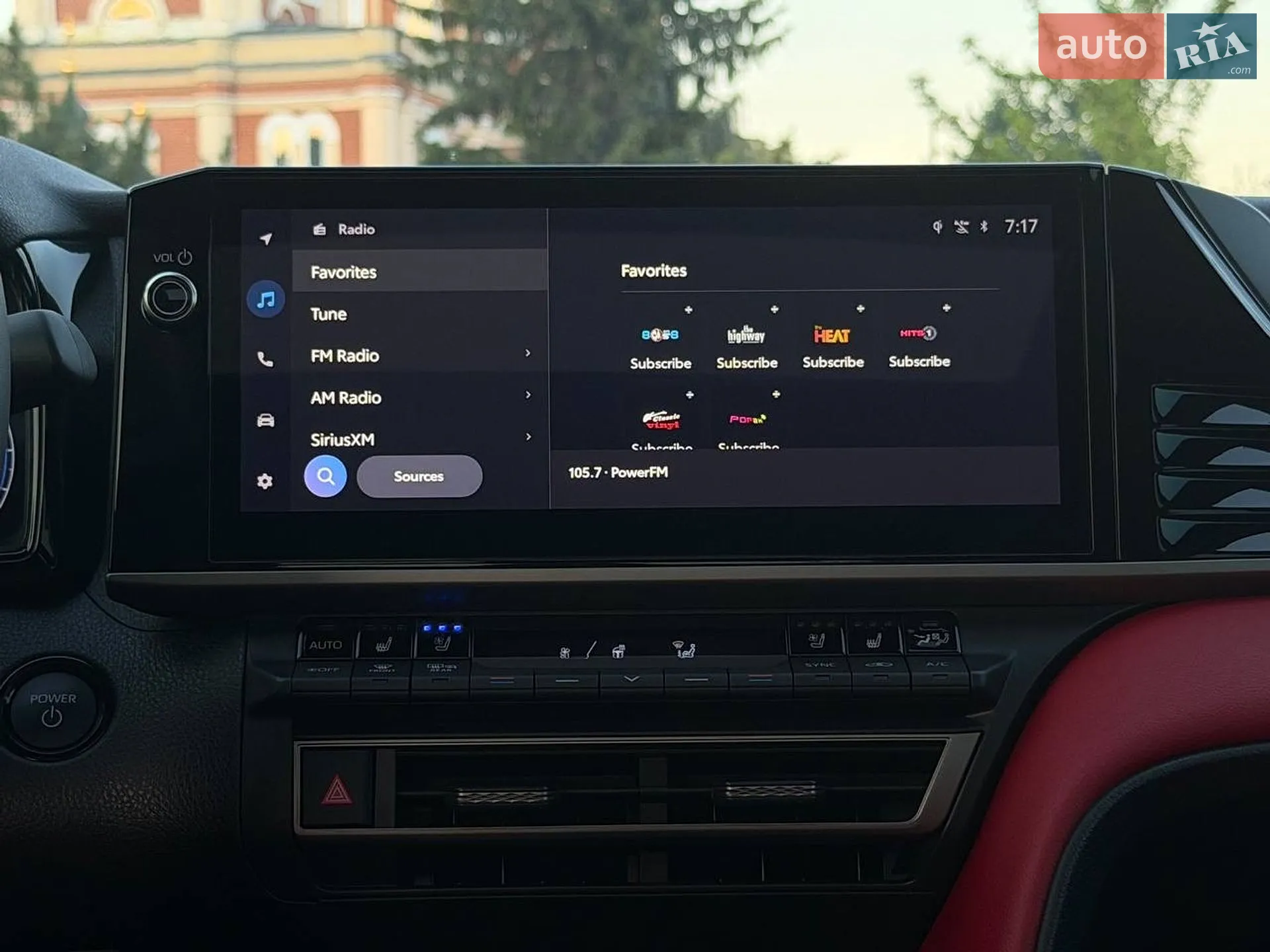 2025 Toyota Camry - мініатюра 38