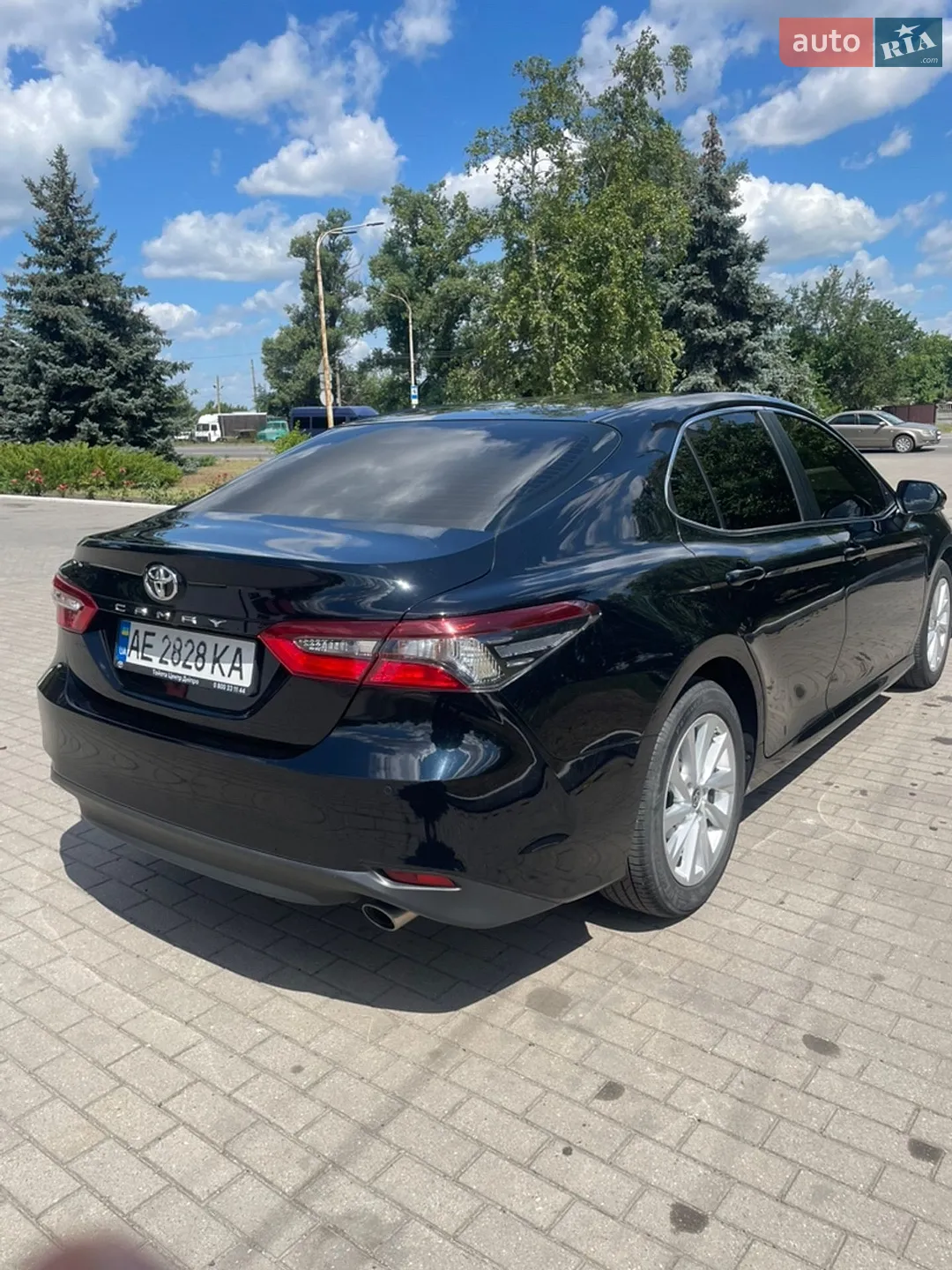 2021 Toyota Camry - мініатюра 3