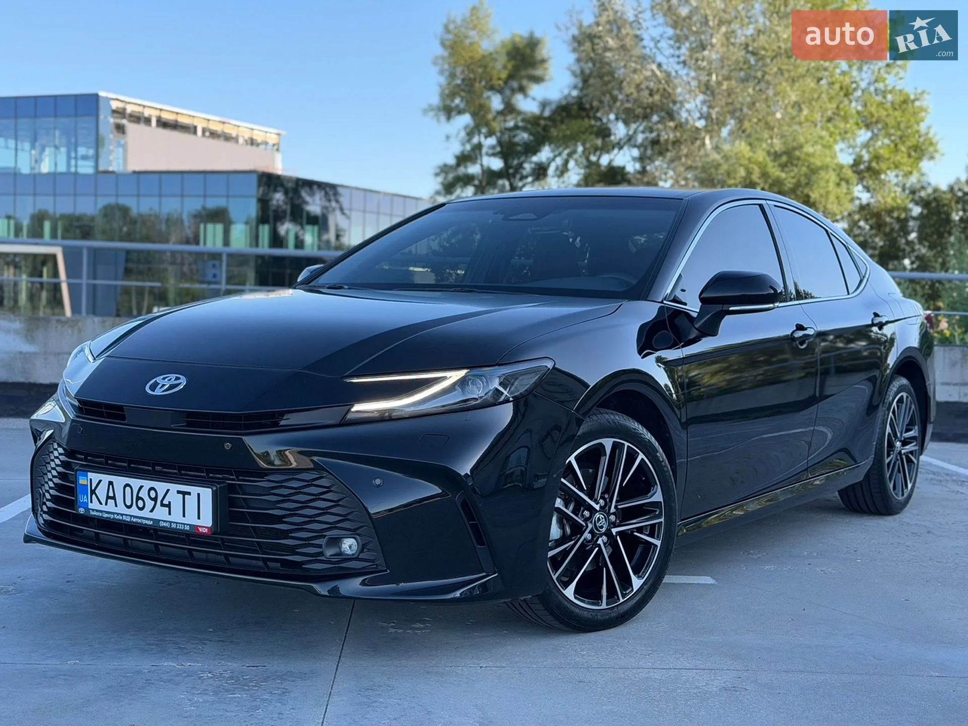 2024 Toyota Camry - мініатюра 2