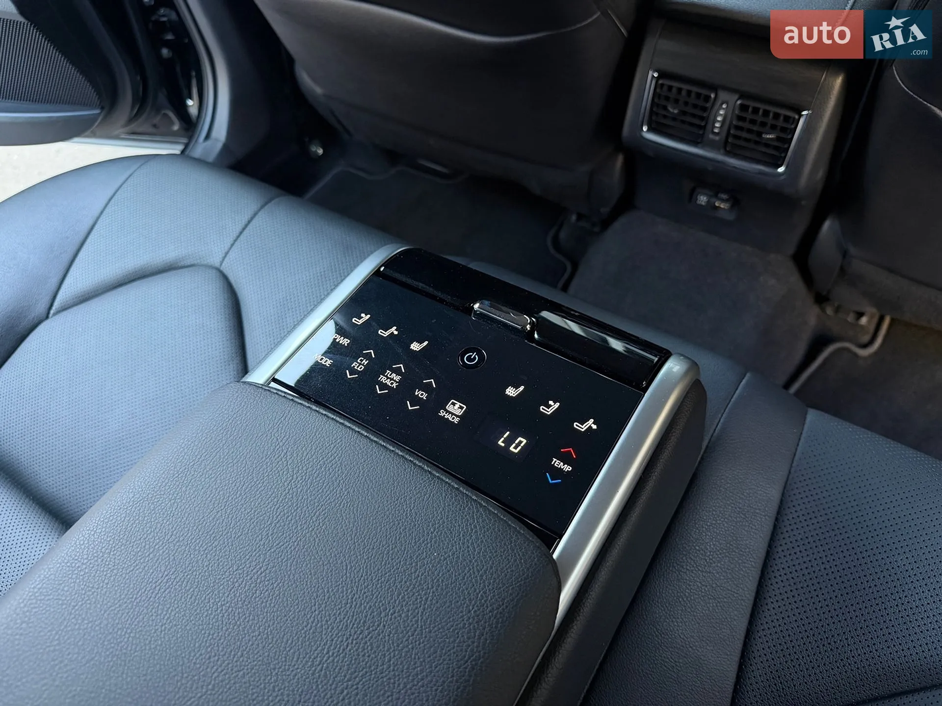 2021 Toyota Camry - мініатюра 16
