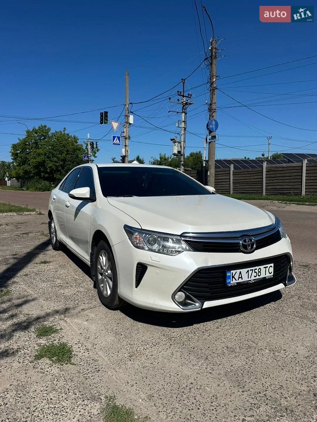 2016 Toyota Camry - мініатюра 2