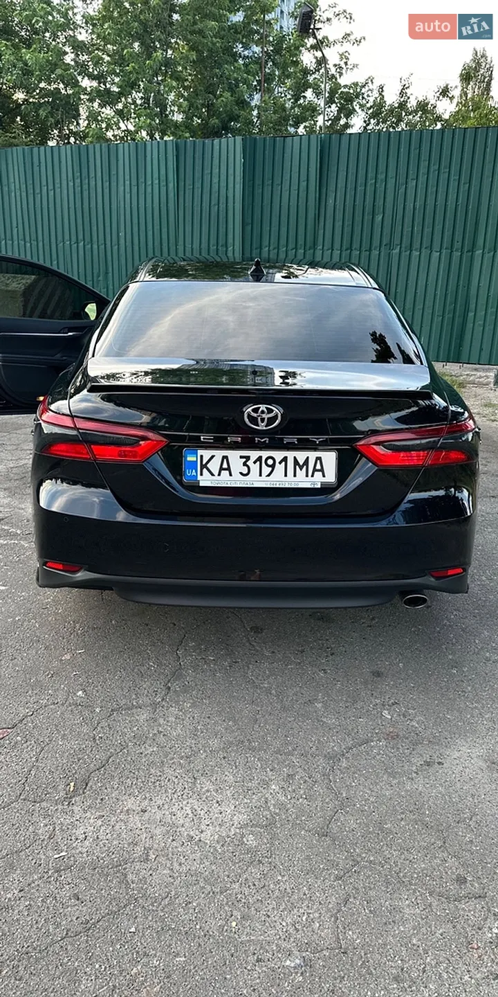2022 Toyota Camry - мініатюра 8