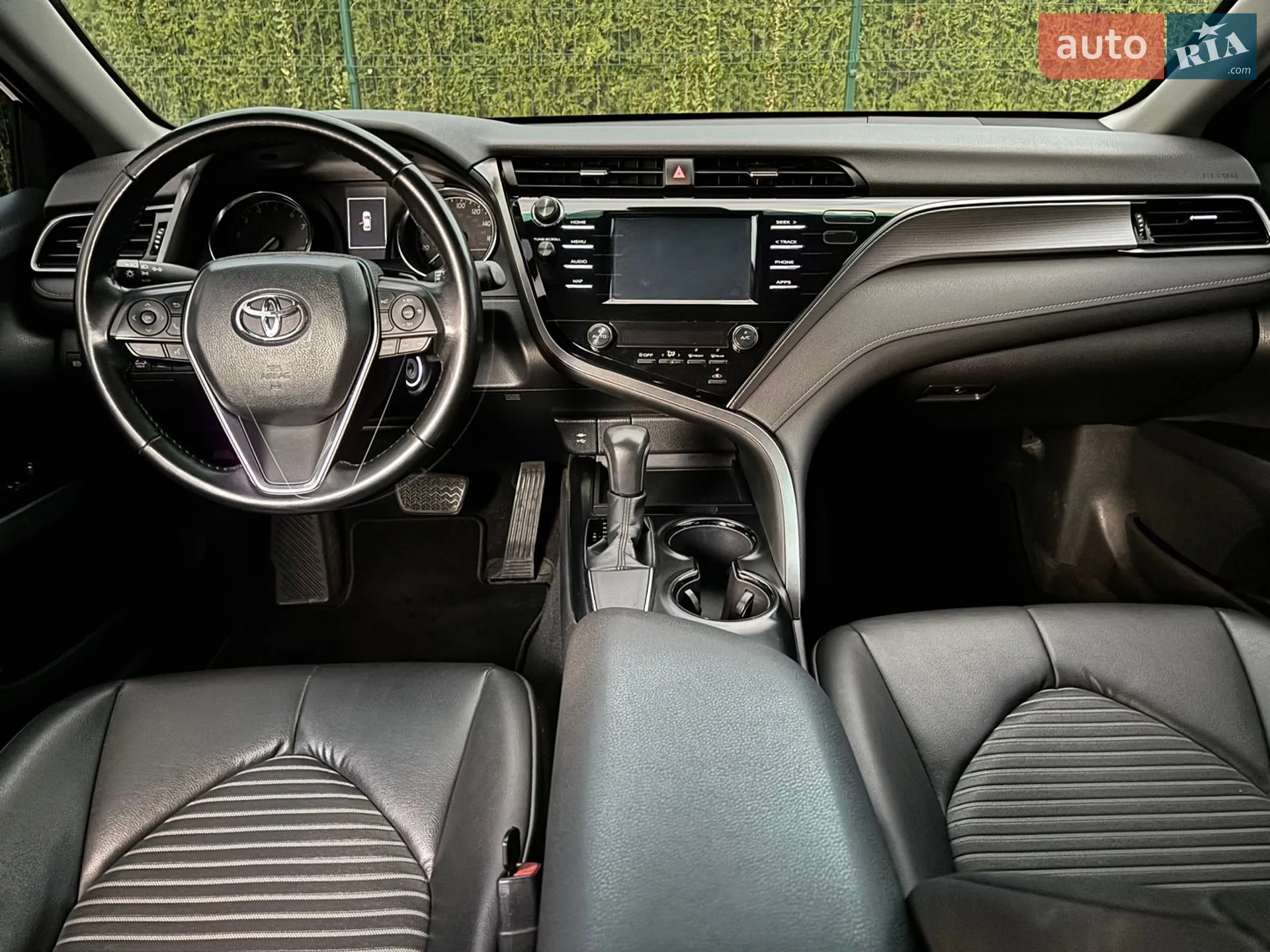 2019 Toyota Camry - мініатюра 13