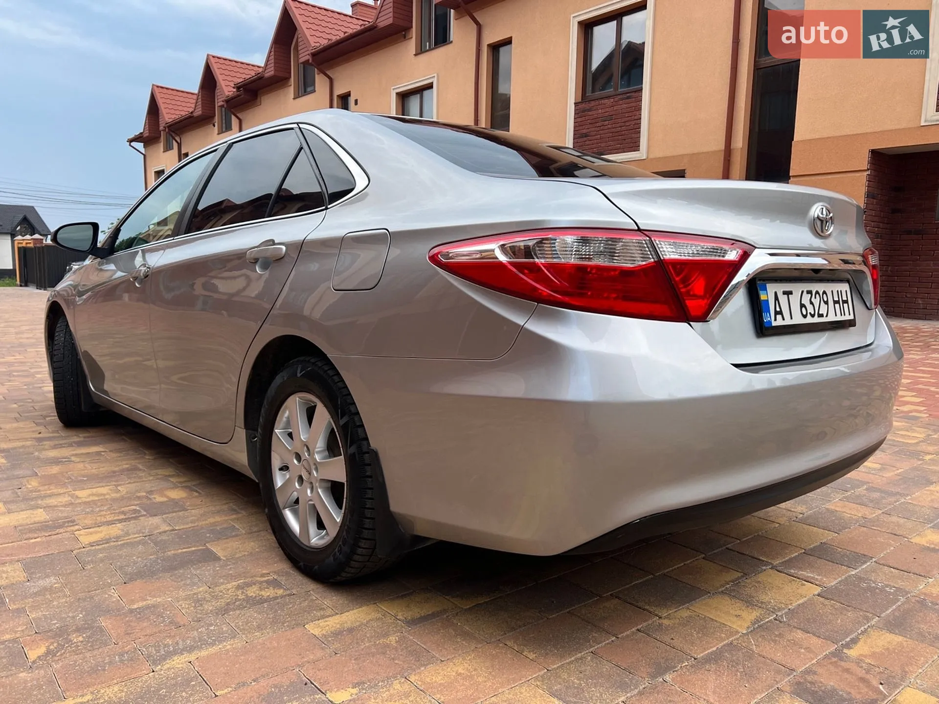 2016 Toyota Camry - мініатюра 7