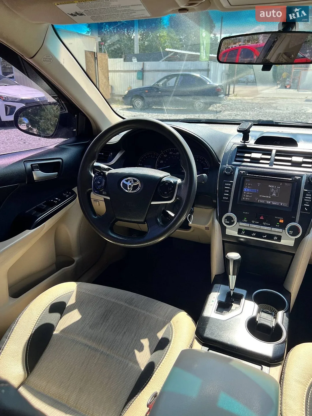2014 Toyota Camry - мініатюра 9