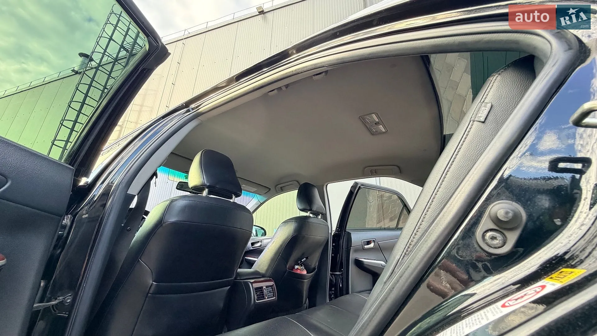 2012 Toyota Camry - мініатюра 18