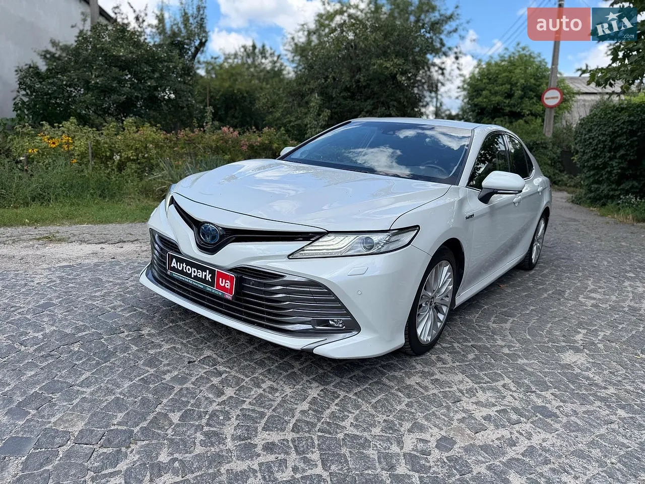 2019 Toyota Camry - мініатюра 13