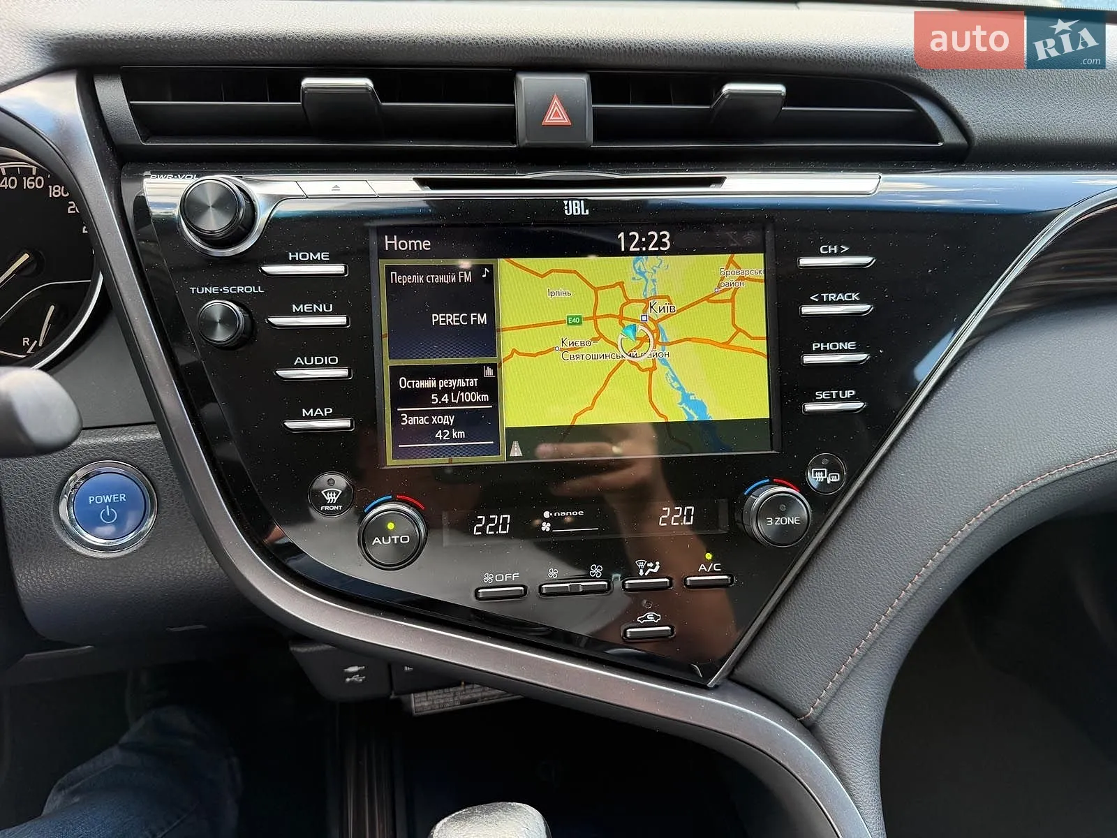 2019 Toyota Camry - мініатюра 18