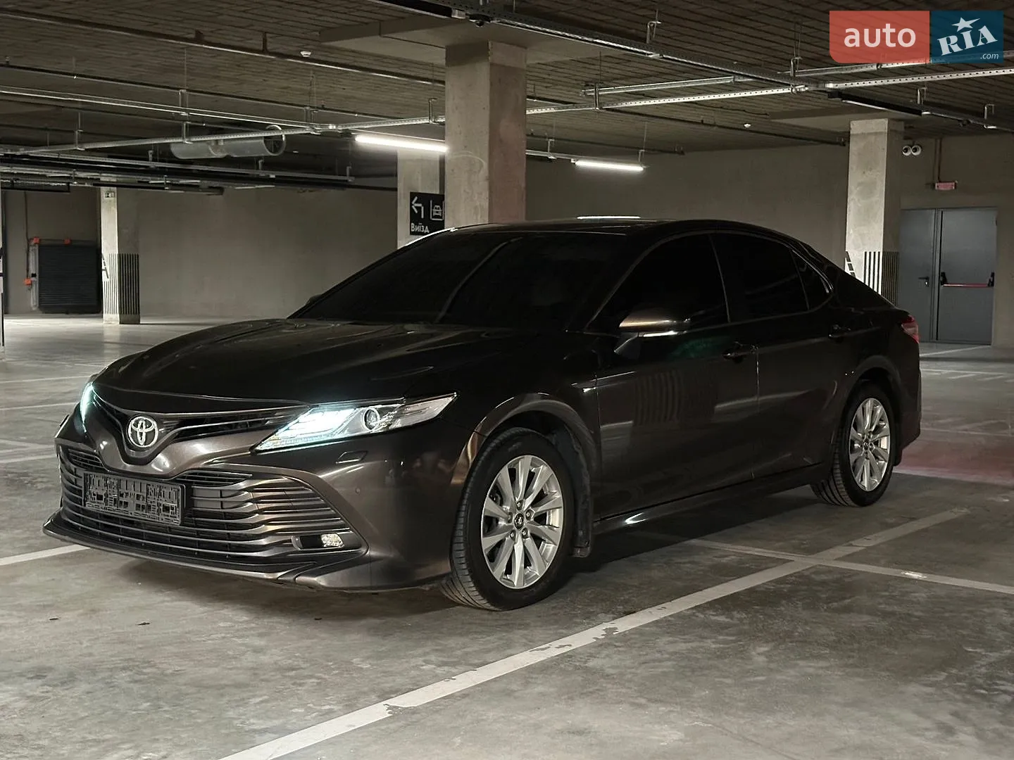 2018 Toyota Camry - мініатюра 10