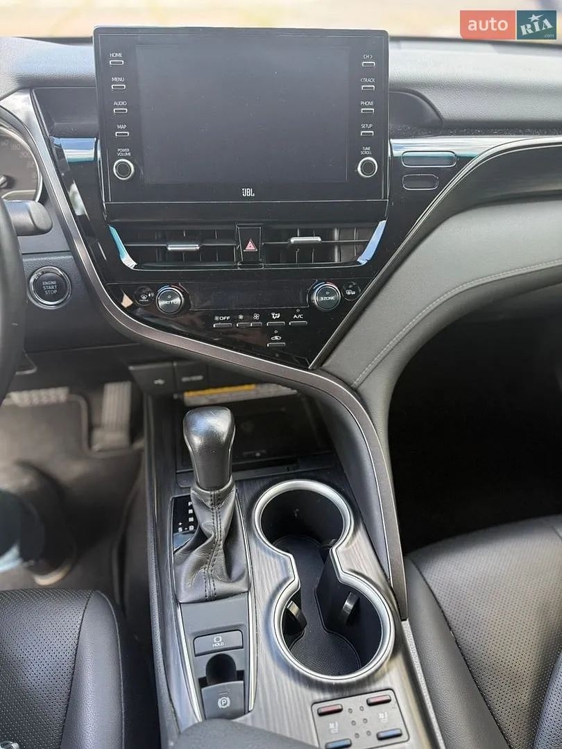 2021 Toyota Camry - мініатюра 9
